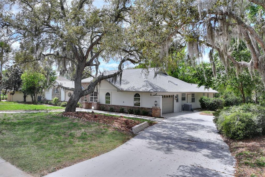 Photo of 419 Silas Court, Spring Hill, FL 34609 (MLS # A4688684)