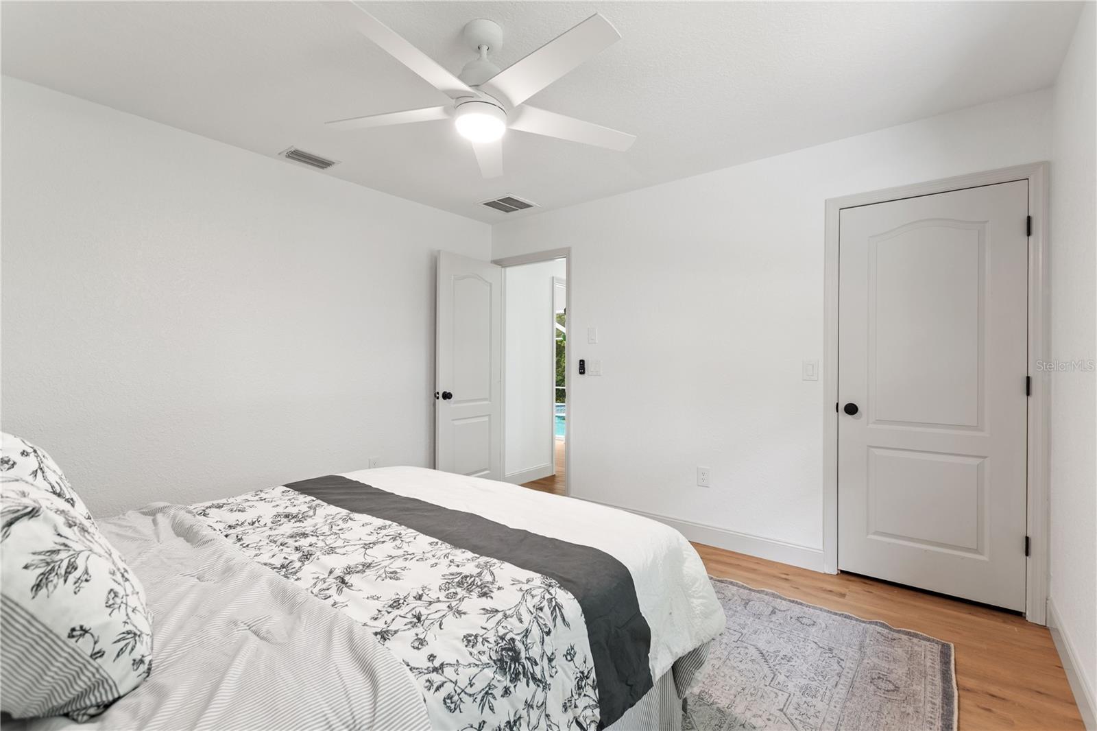 EAST LINDEN ESTATE - Residential