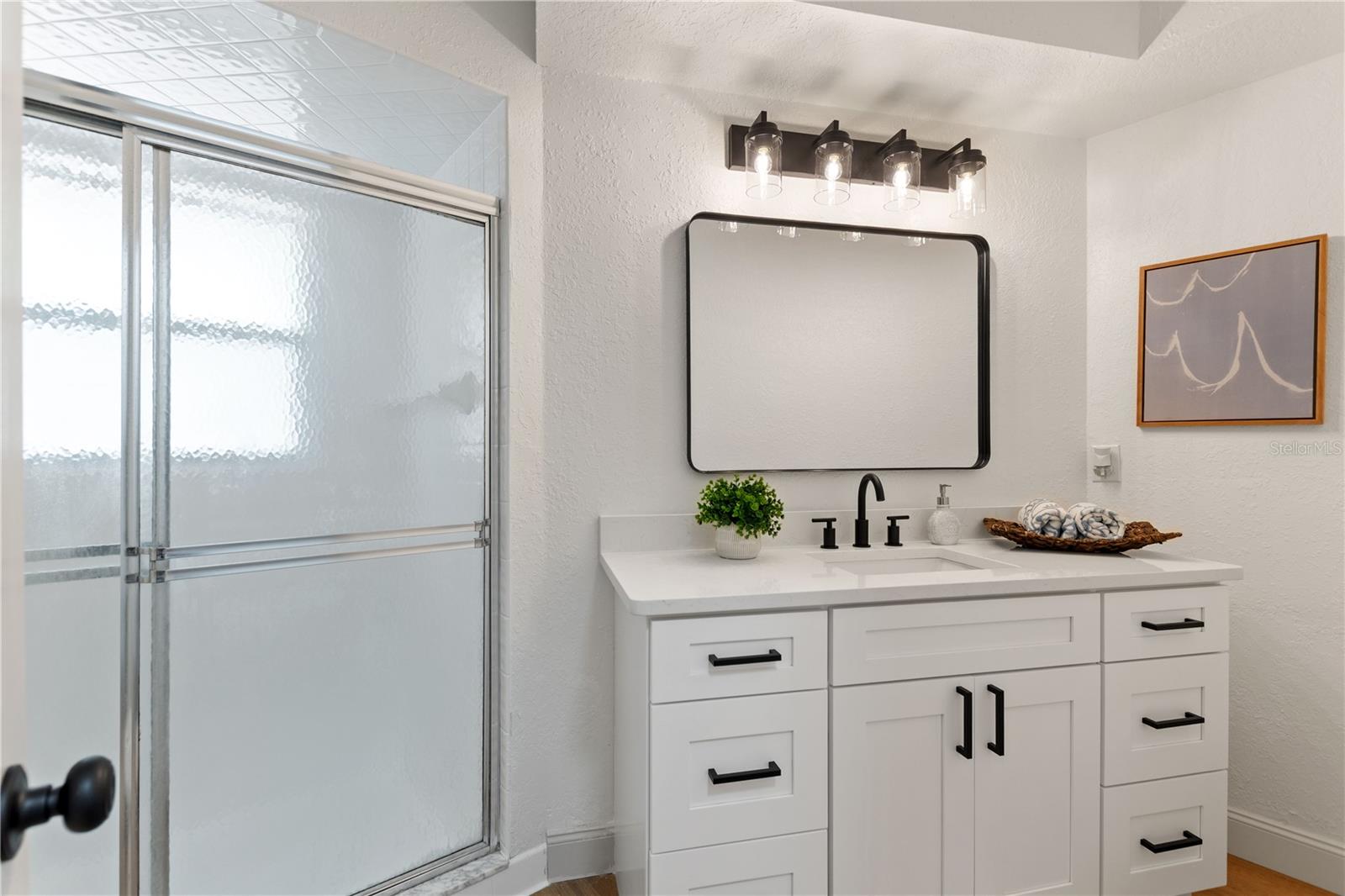 EAST LINDEN ESTATE - Residential