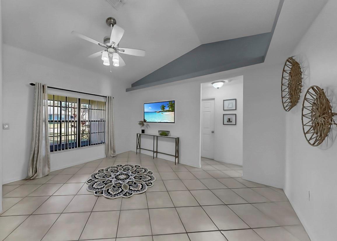 HILLCREST - Residential