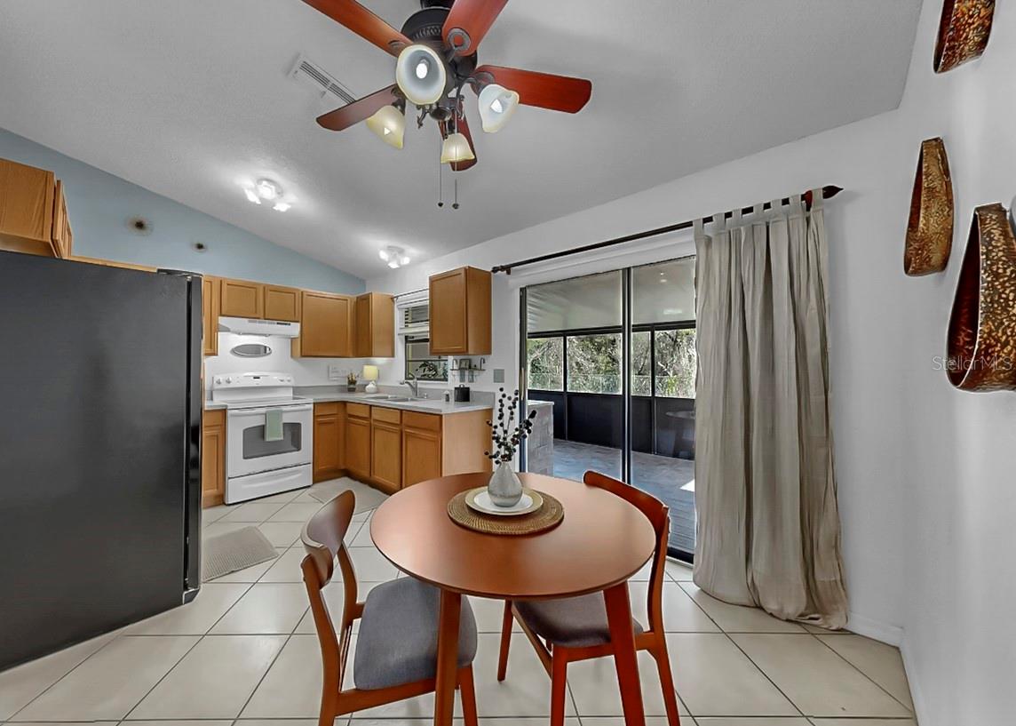 HILLCREST - Residential