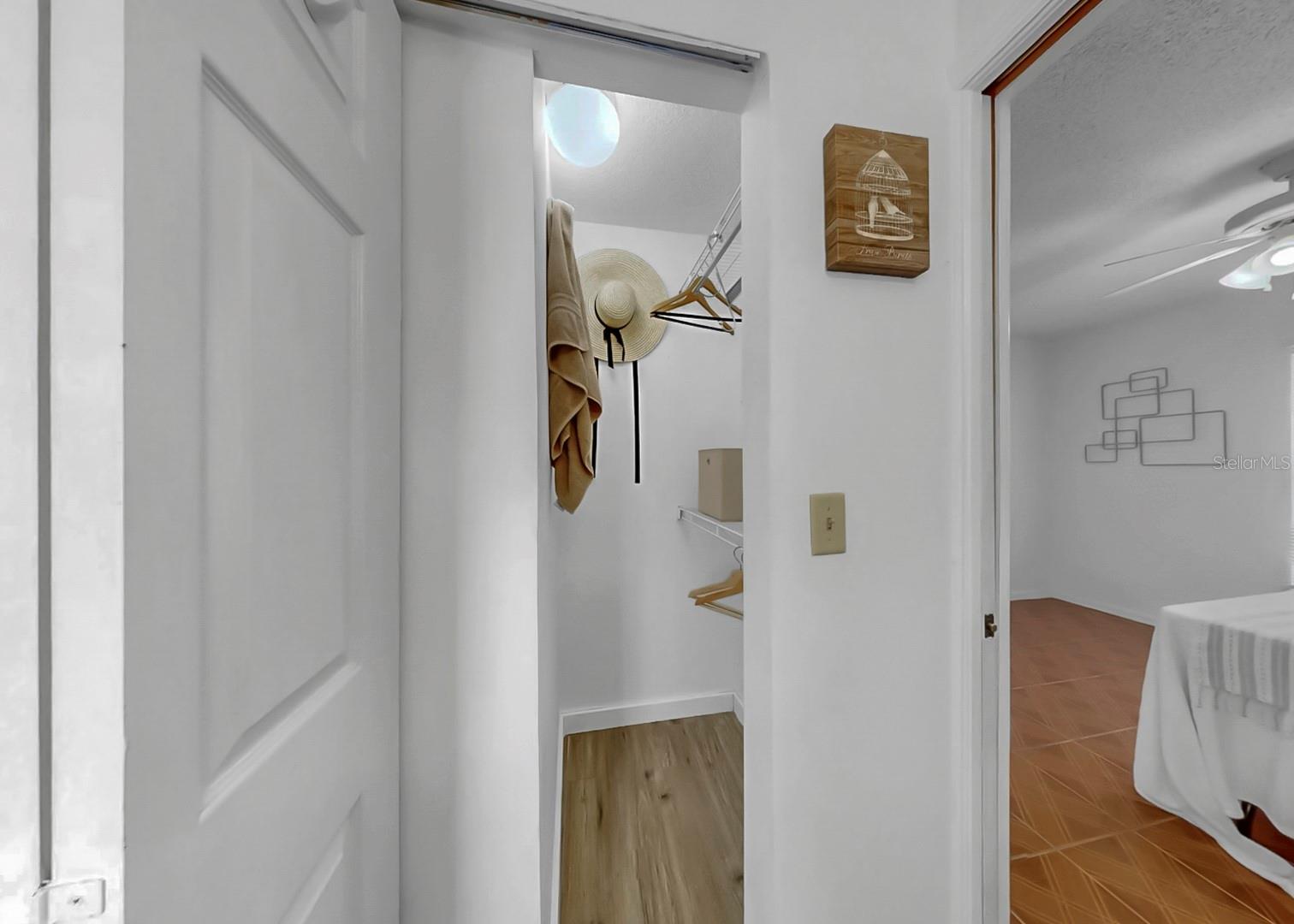 HILLCREST - Residential