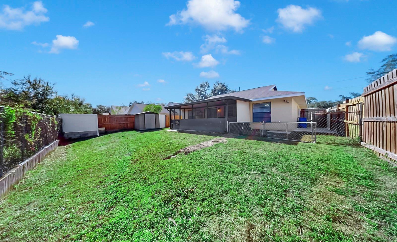 HILLCREST - Residential