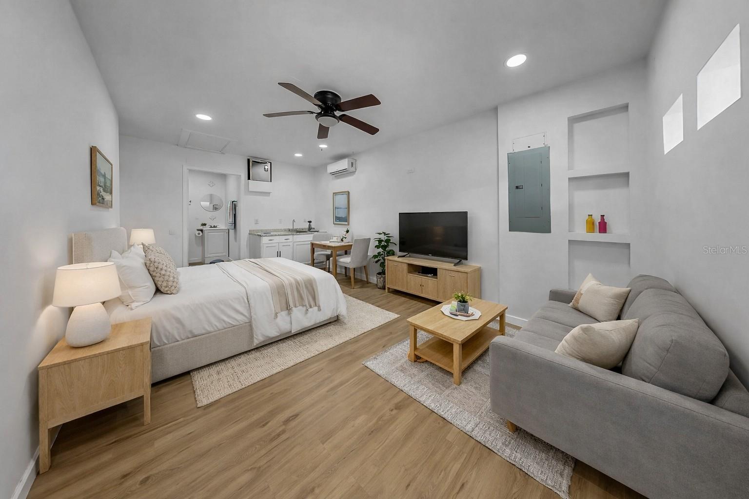 HILLCREST - Residential