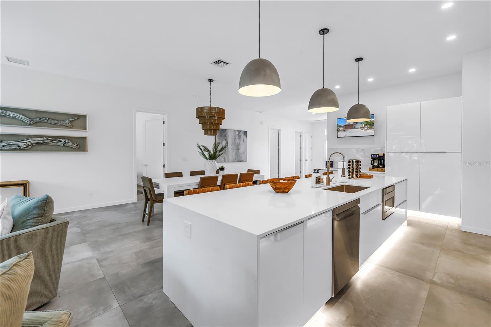 LOMA LINDA PARK - Residential