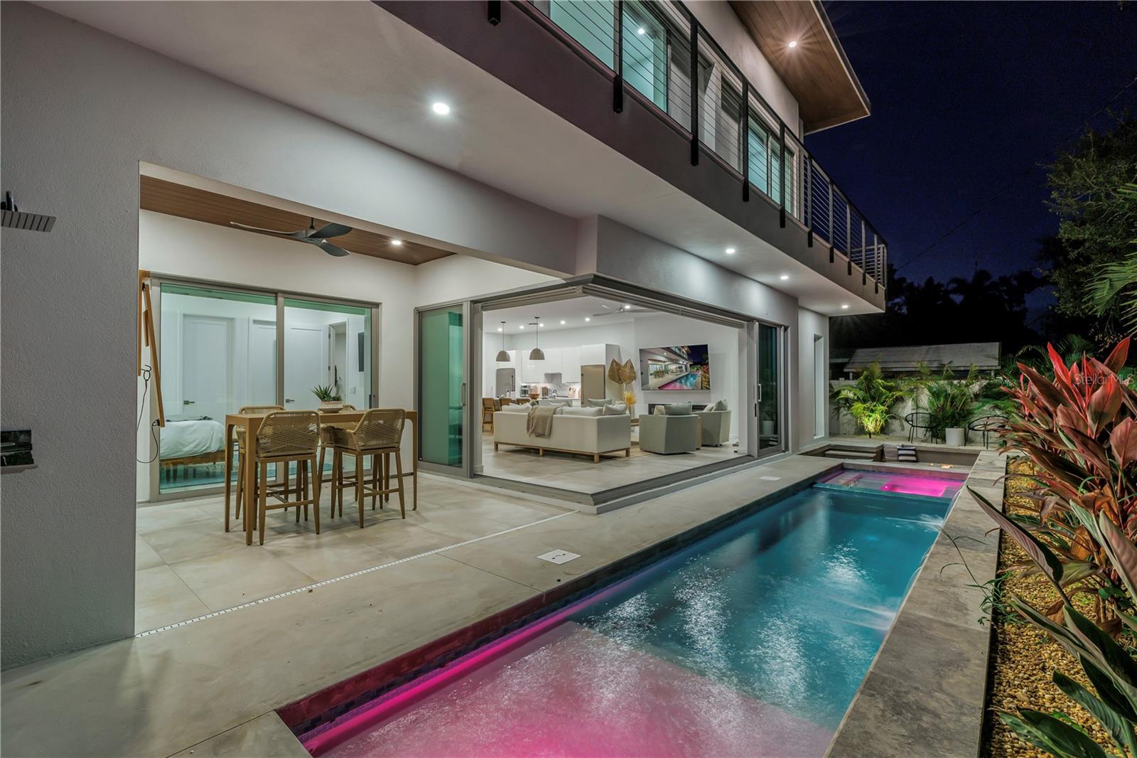 LOMA LINDA PARK - Residential