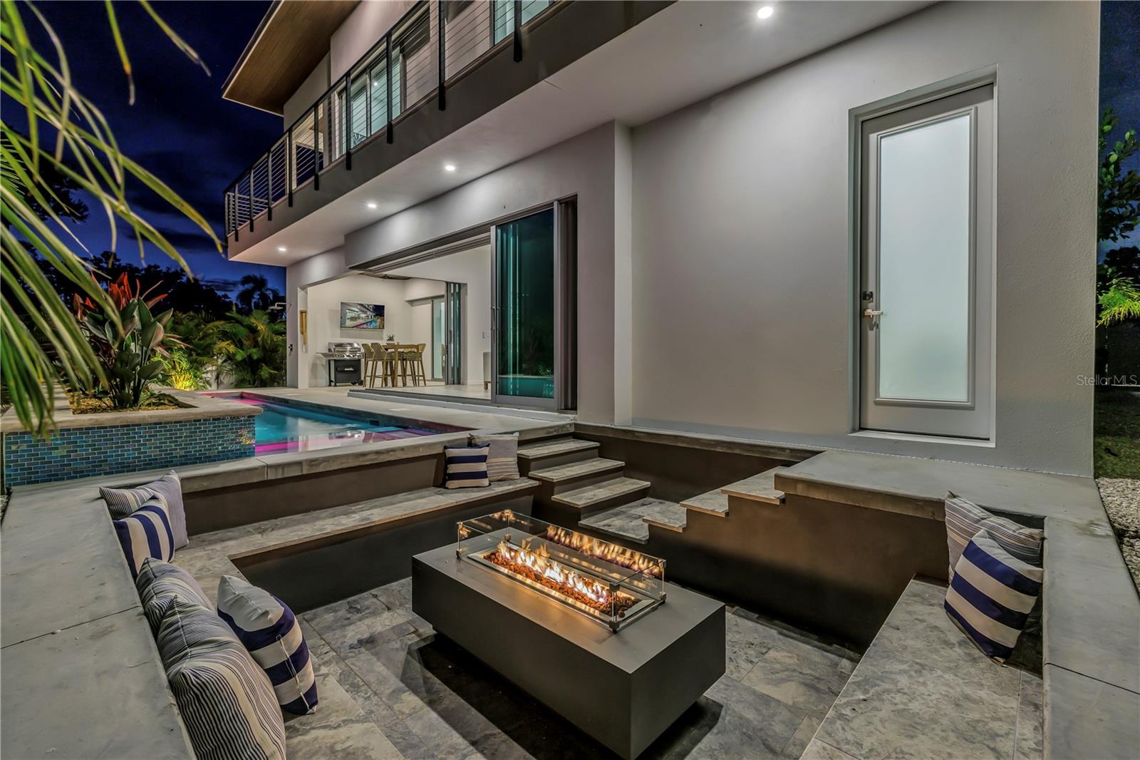 LOMA LINDA PARK - Residential