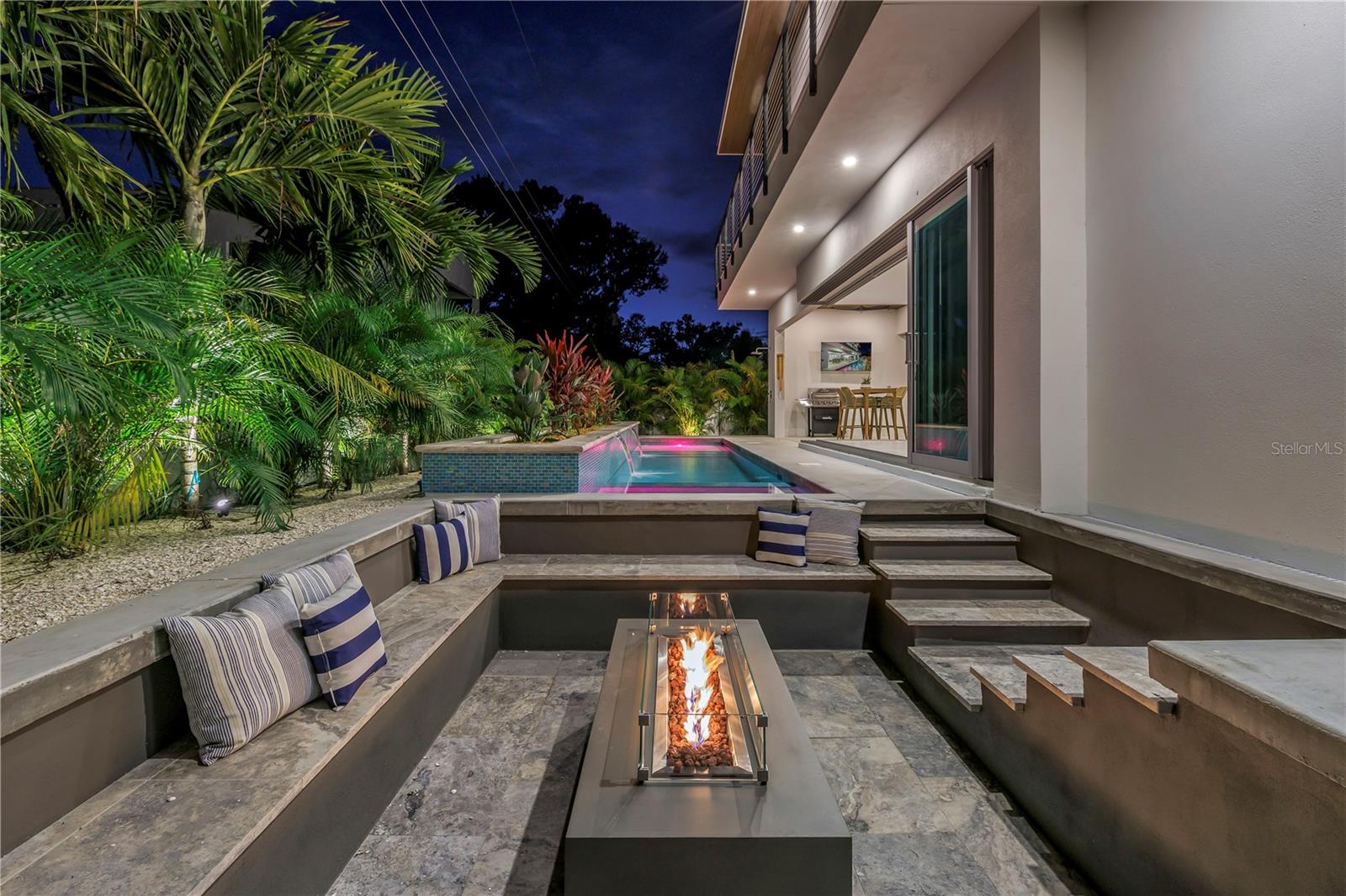 LOMA LINDA PARK - Residential