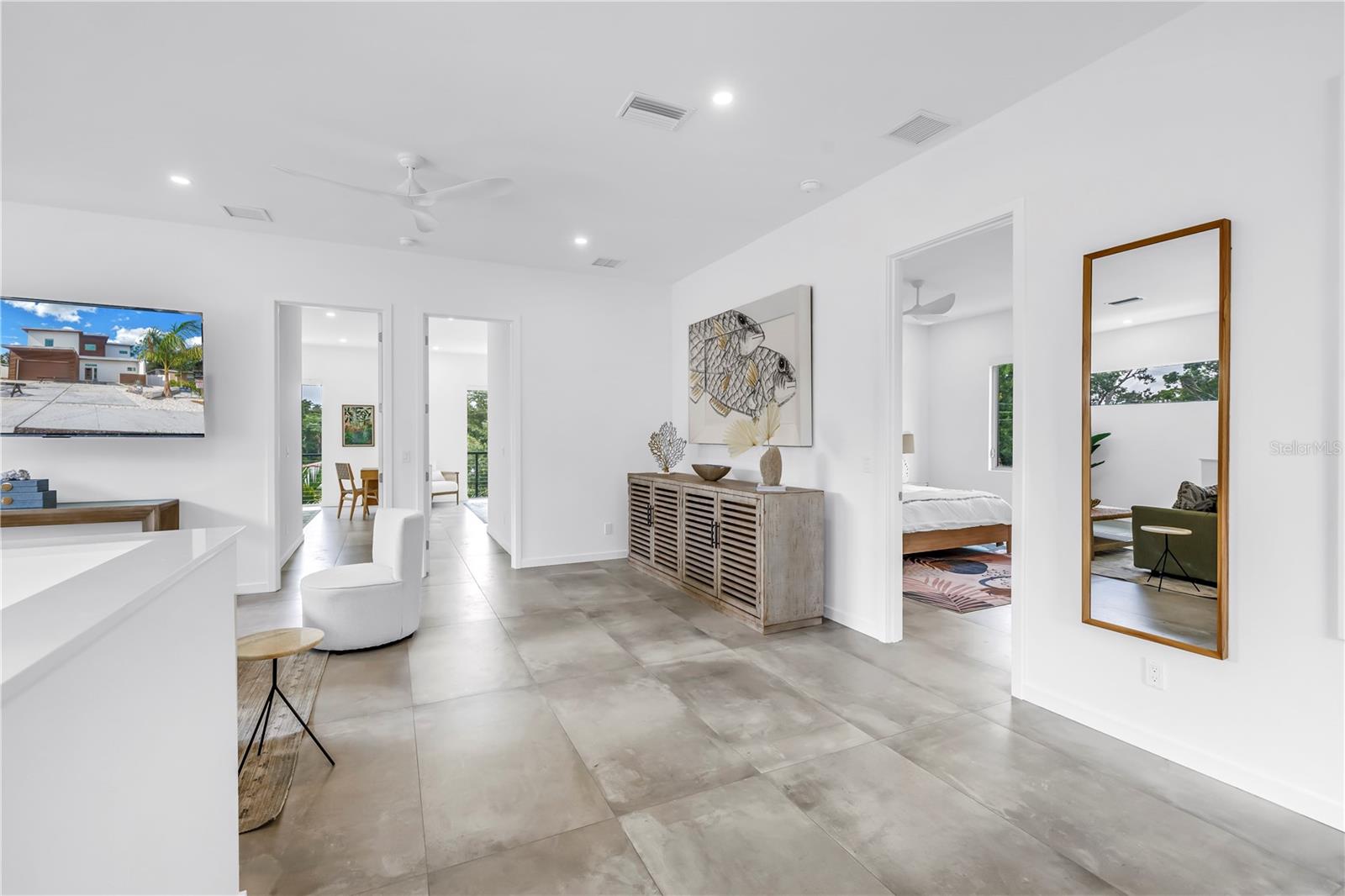 LOMA LINDA PARK - Residential