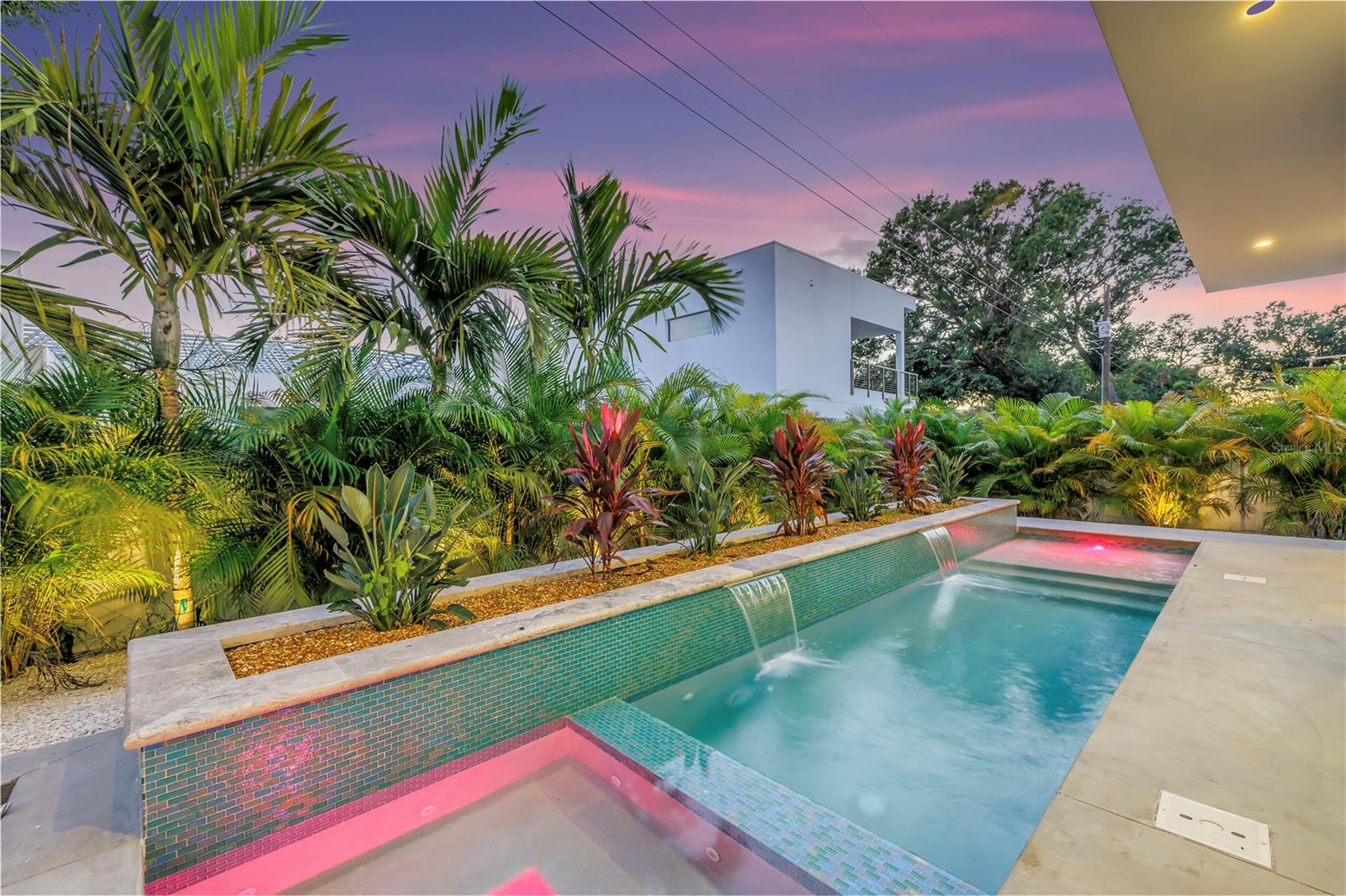 LOMA LINDA PARK - Residential