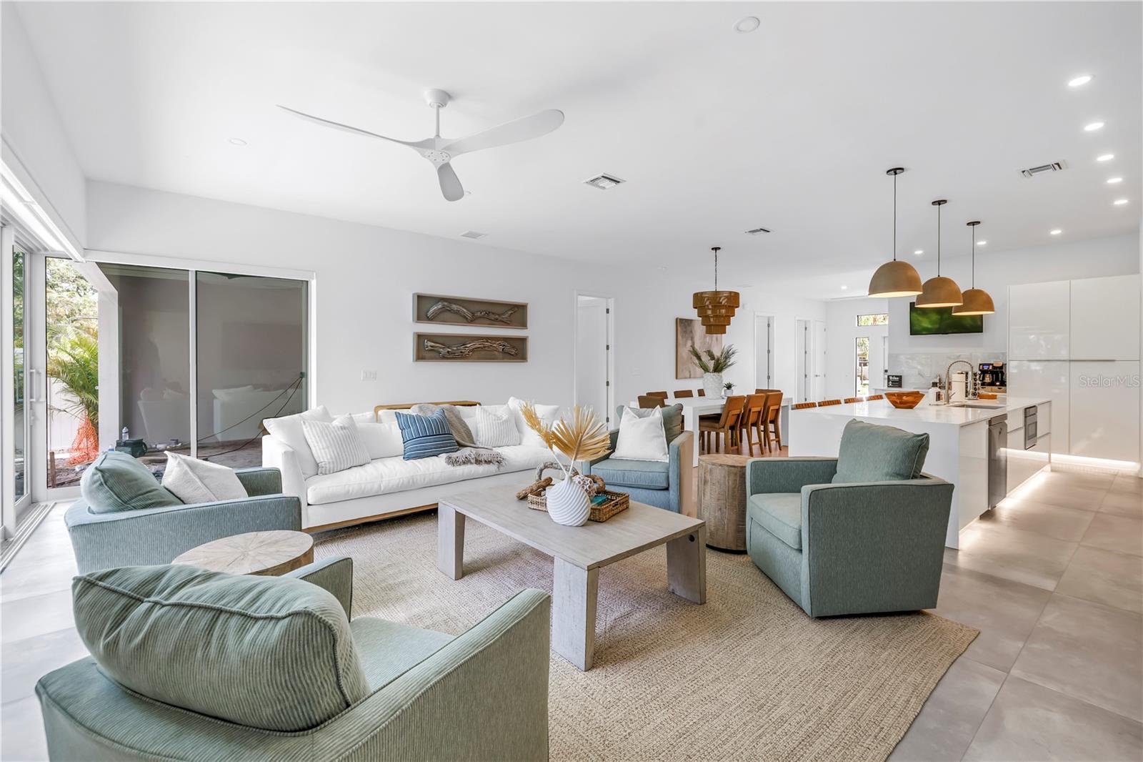 LOMA LINDA PARK - Residential