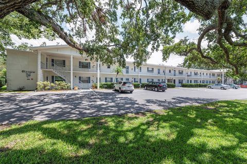 Photo of 500 Glennes Lane #206, Dunedin, FL 34698 (MLS # TB8404253)