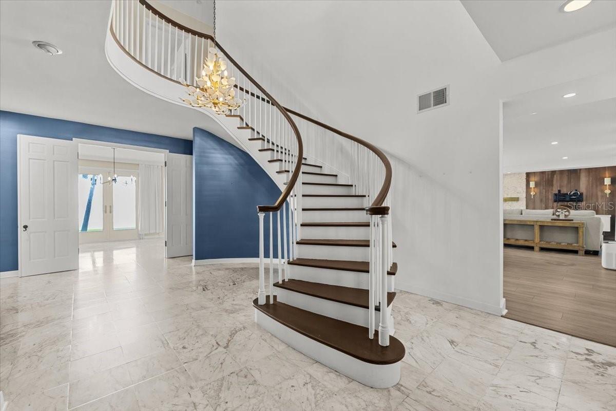 BAY COLONY ESTATES - Residential