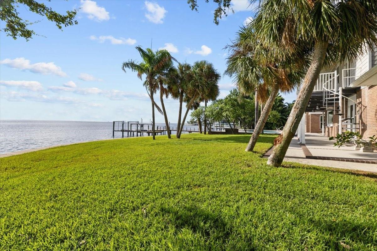 BAY COLONY ESTATES - Residential