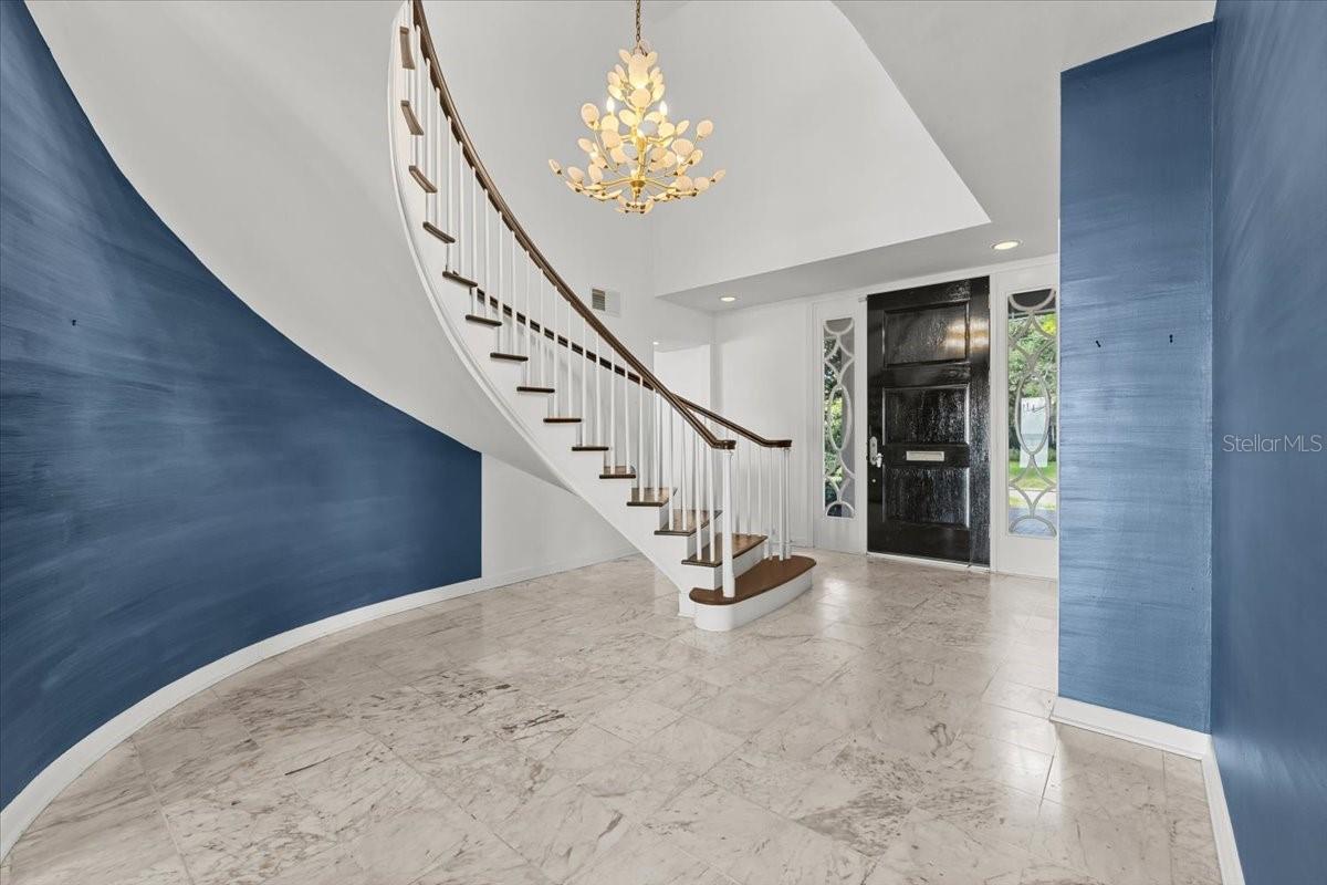 BAY COLONY ESTATES - Residential