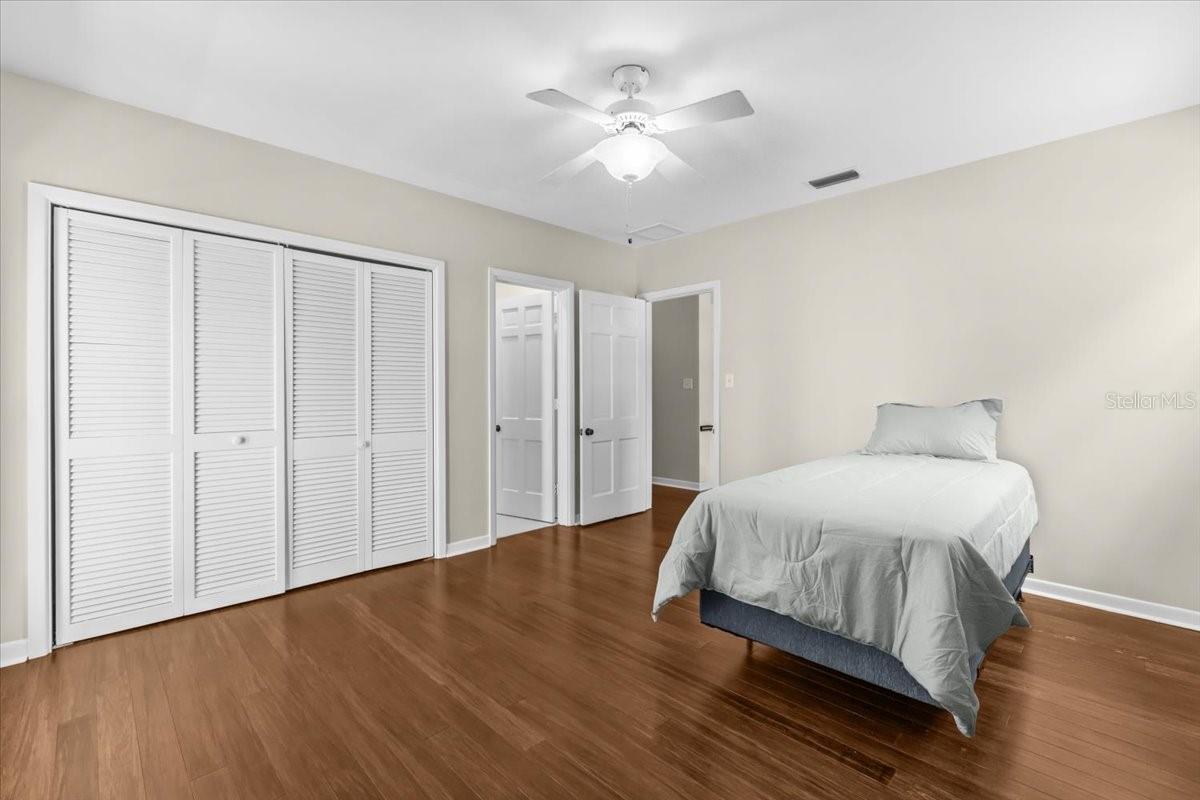 BAY COLONY ESTATES - Residential