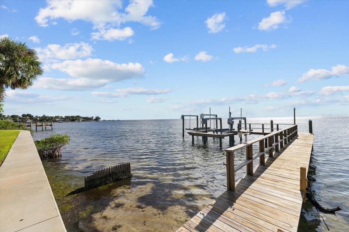 BAY COLONY ESTATES - Residential