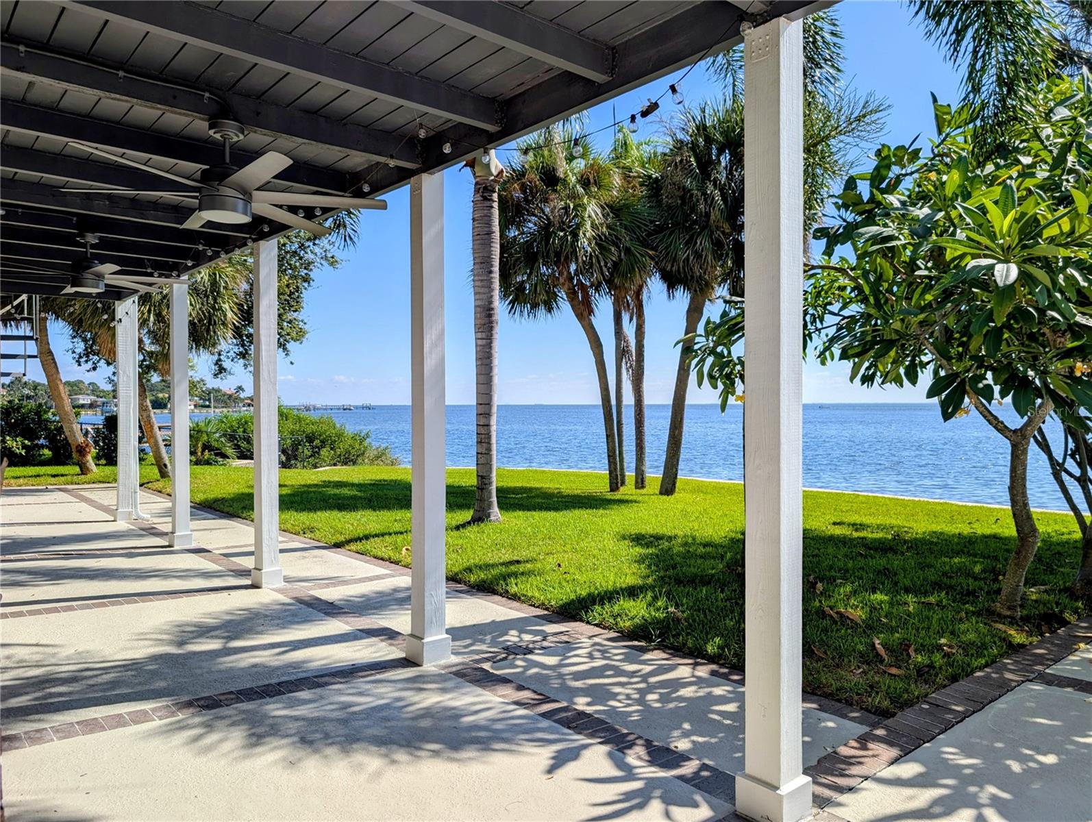 BAY COLONY ESTATES - Residential