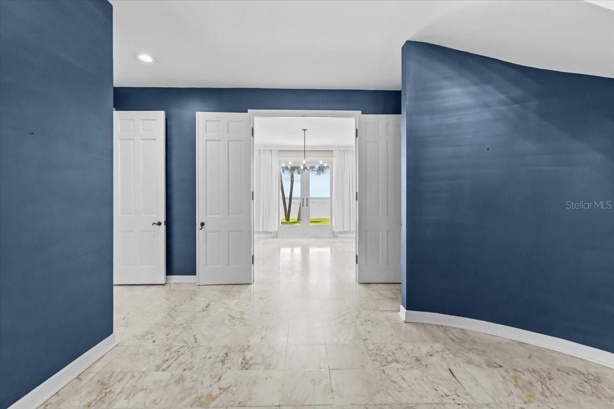 BAY COLONY ESTATES - Residential