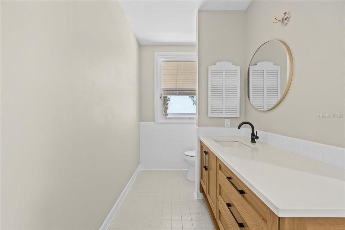 BAY COLONY ESTATES - Residential