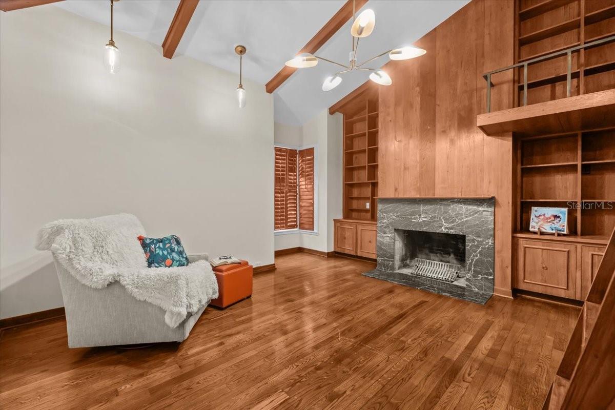BAY COLONY ESTATES - Residential
