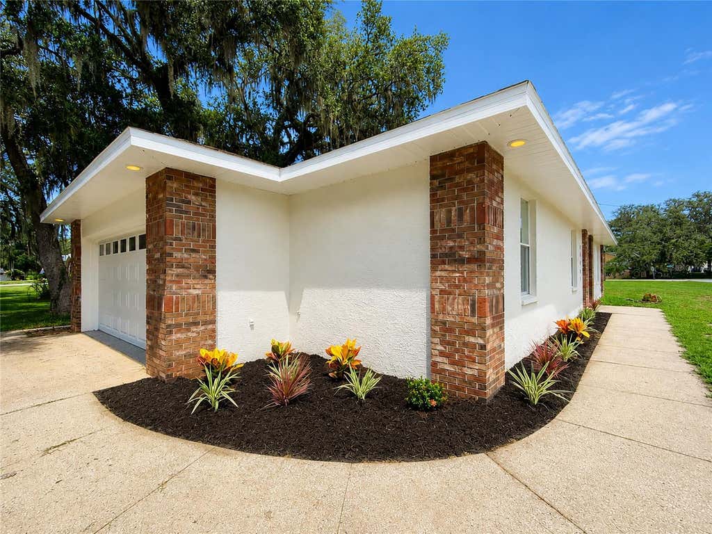 Photo of 34641 Dogwood Drive, Dade City, FL 33523 (MLS # TB8529072)
