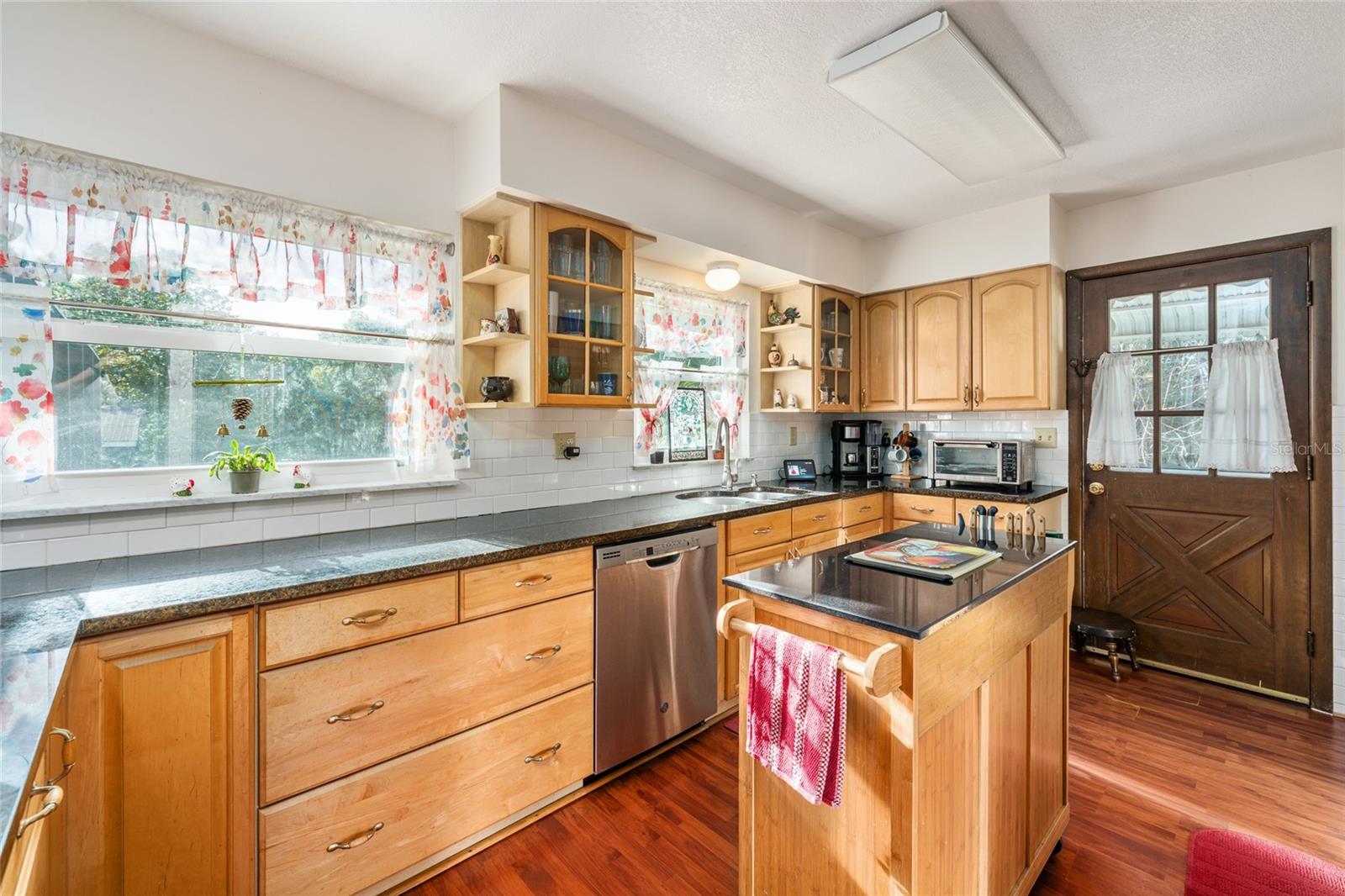 PARSONS ADD TO BROOKSVILLE - Residential