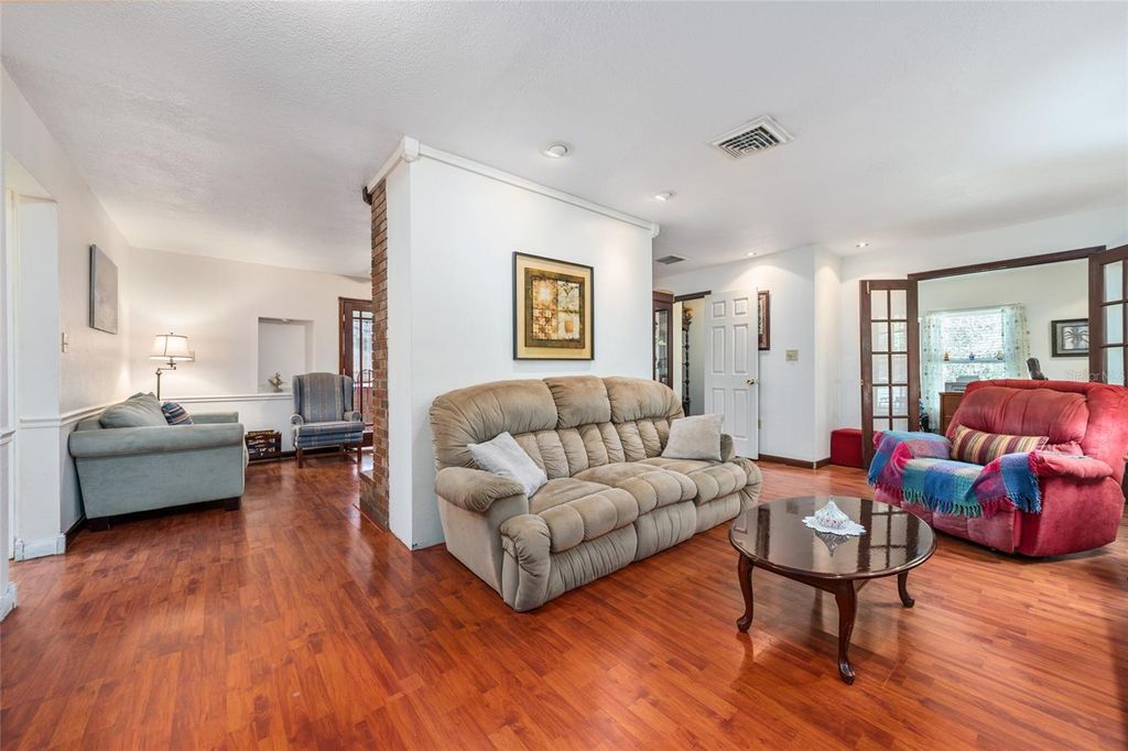 Photo of 1008 S Mildred Avenue, Brooksville, FL 34601 (MLS # OM721945)