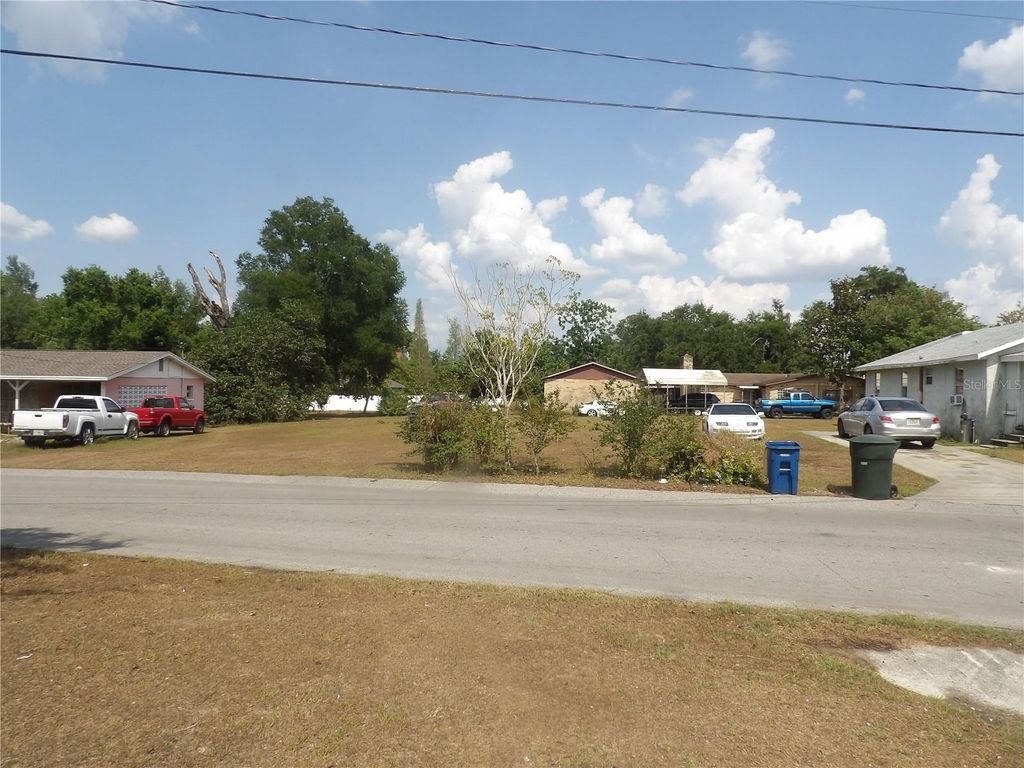 Photo of N Maple Avenue, Bartow, FL 33830 (MLS # TB8384585)