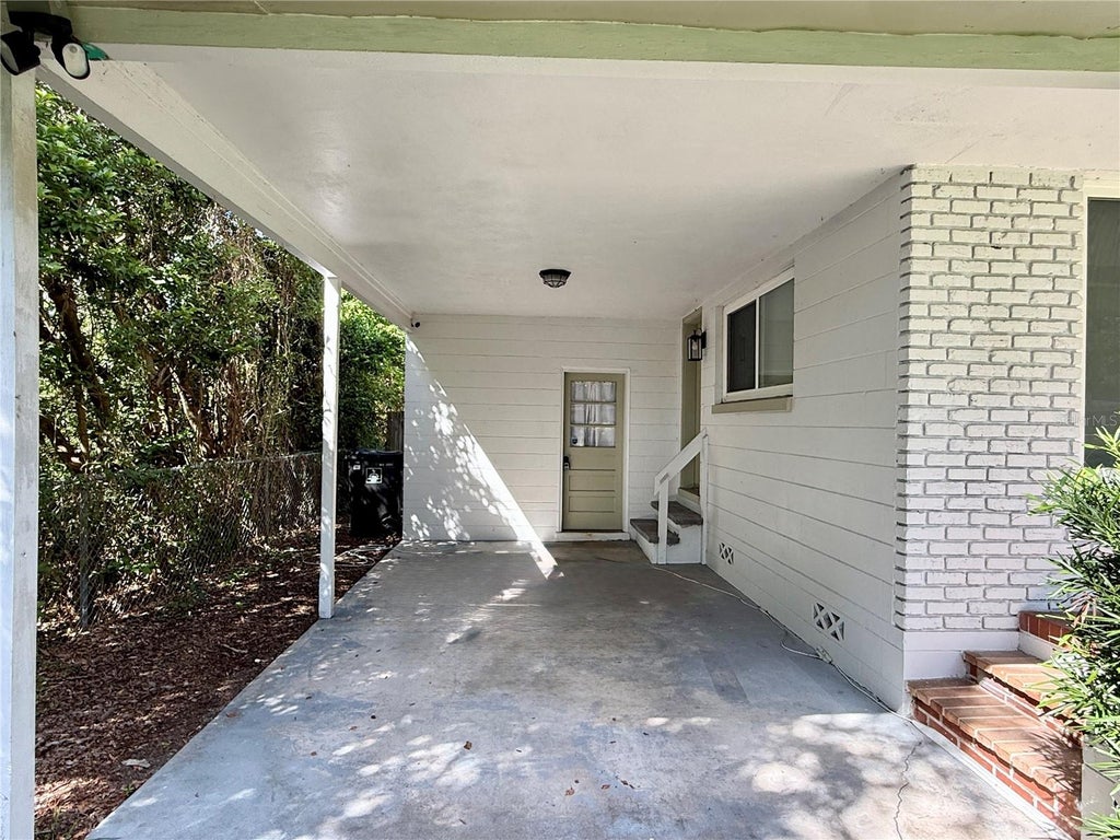 Photo of 2515 Illinois Street, Orlando, FL 32803 (MLS # O6452669)
