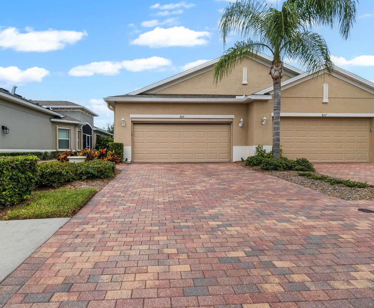 809 CHIPPER DRIVE