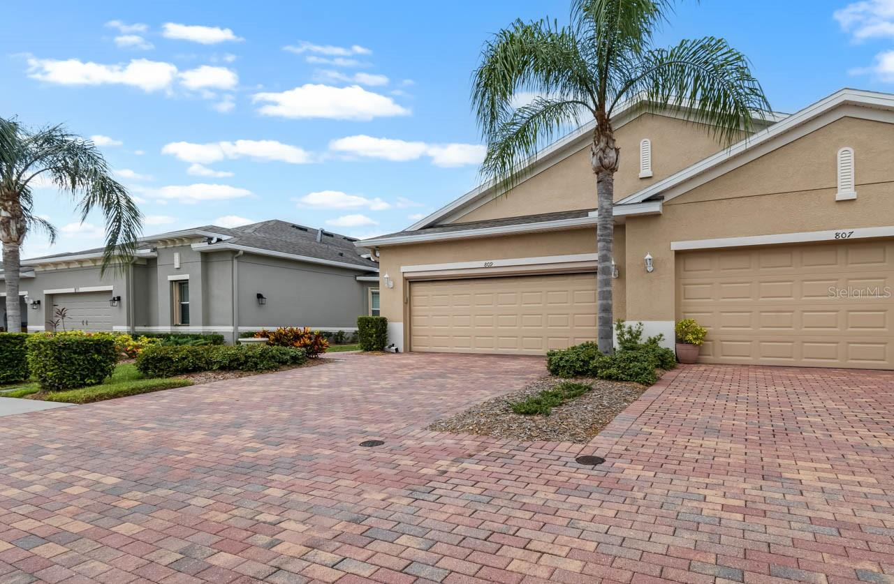 809 CHIPPER DRIVE