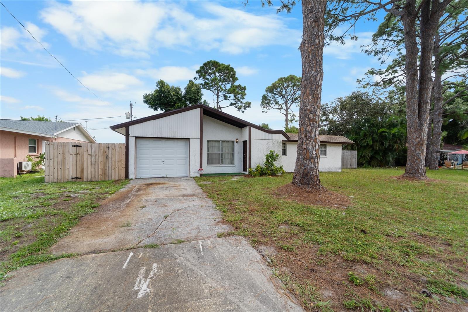 SAN SOUCI SOUTH - Residential