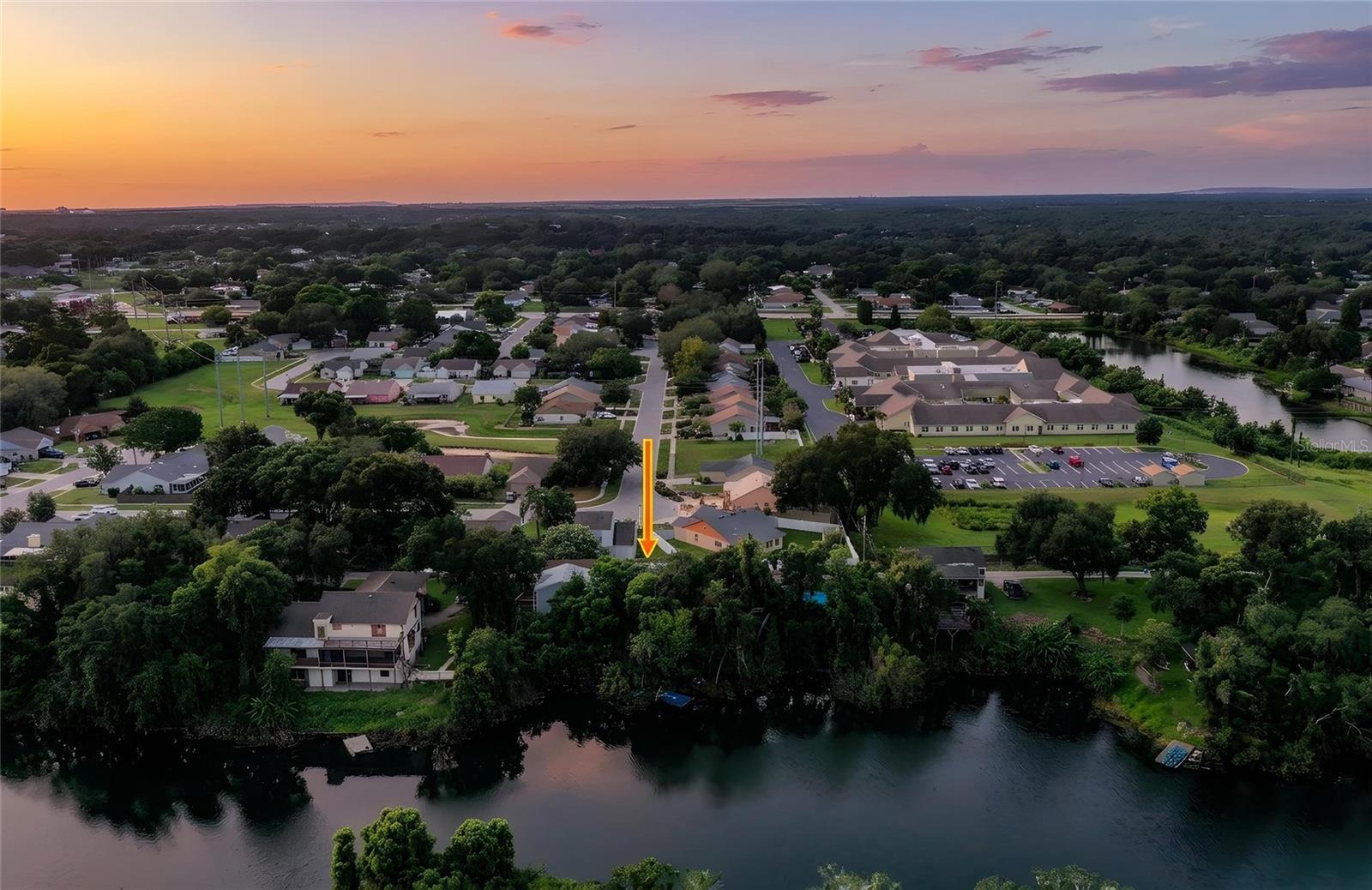 950 LAKE COVE TRAIL