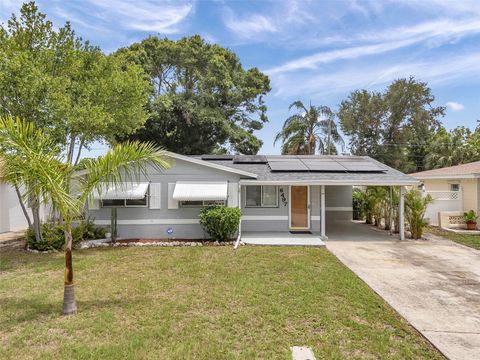 6497 43RD AVENUE N KENNETH CITY FL 33709