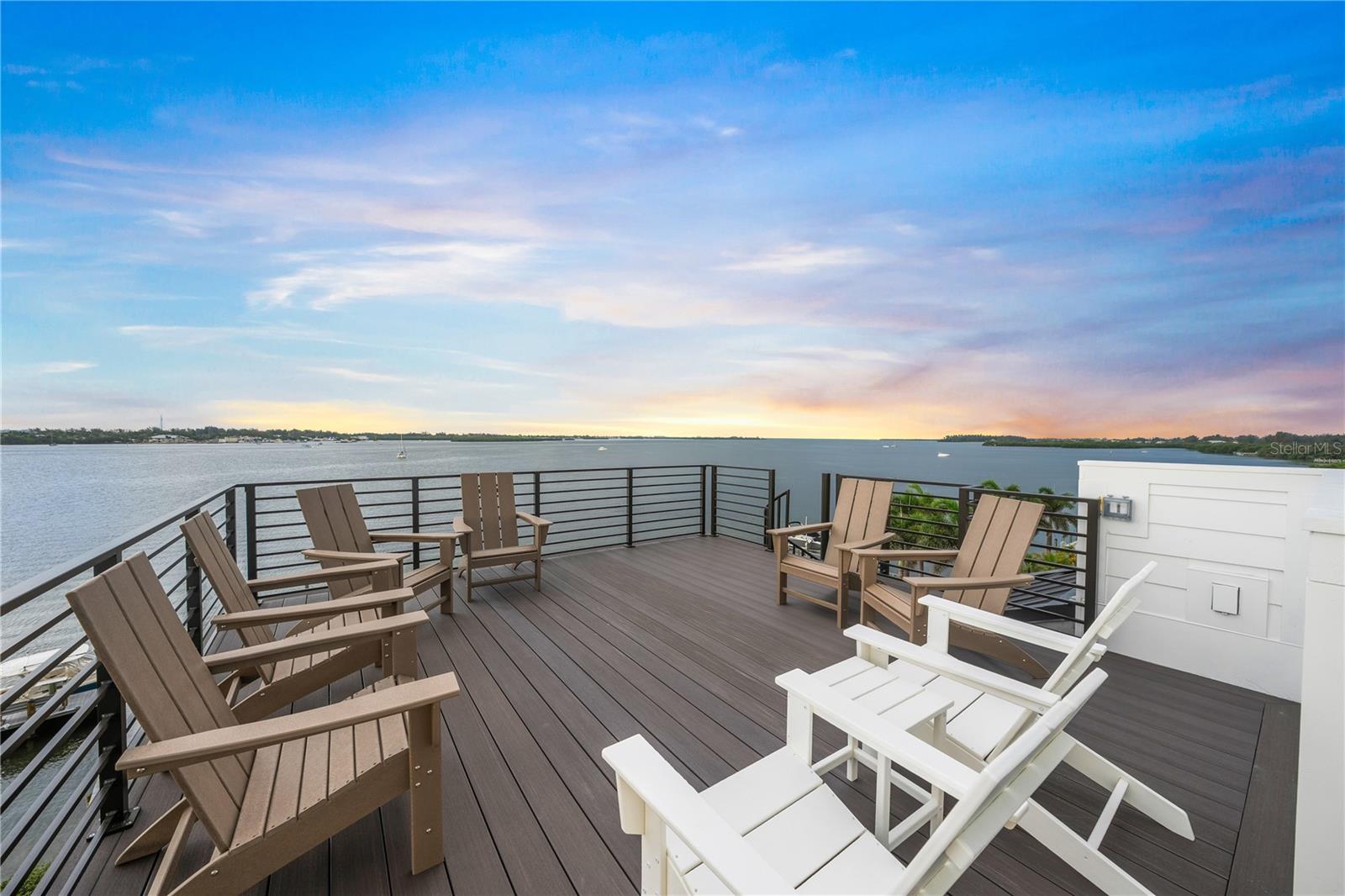 CORTEZ BEACH - Residential