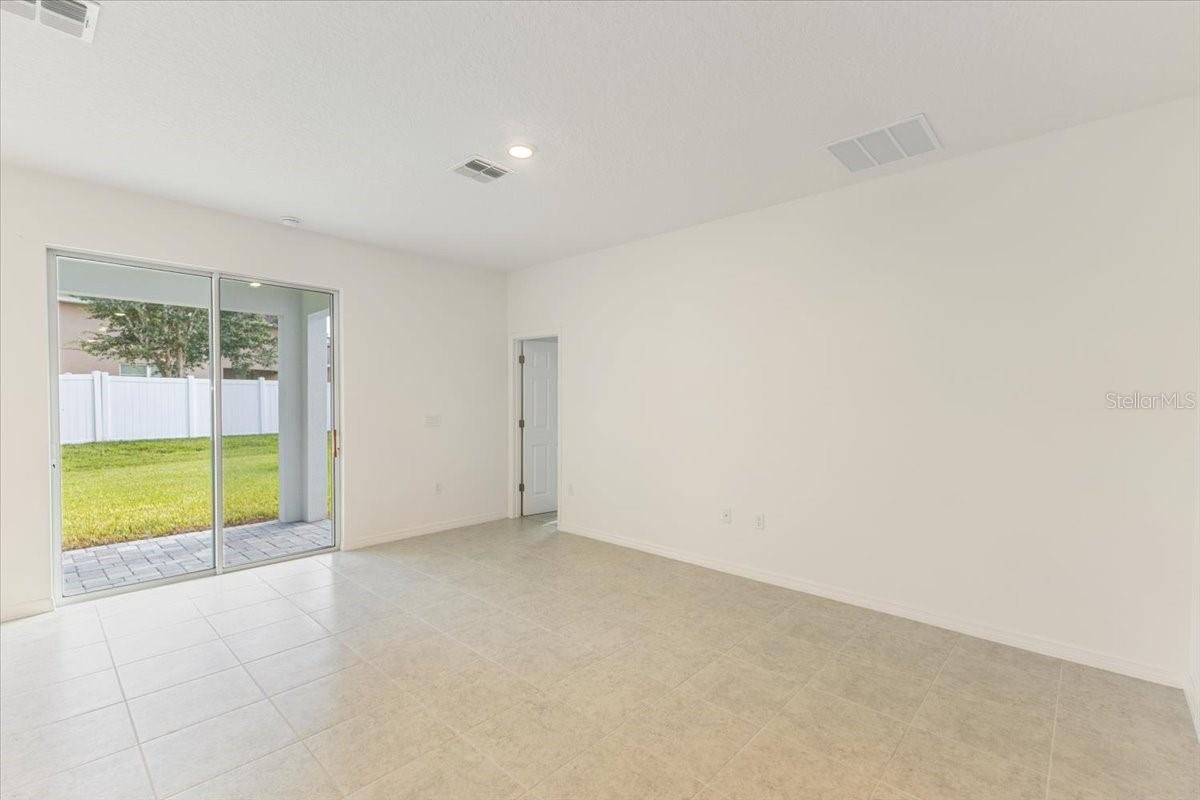 MIRROR LAKE VILLAGE - Residential