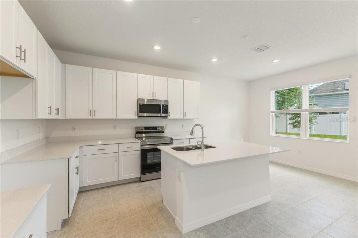 MIRROR LAKE VILLAGE - Residential