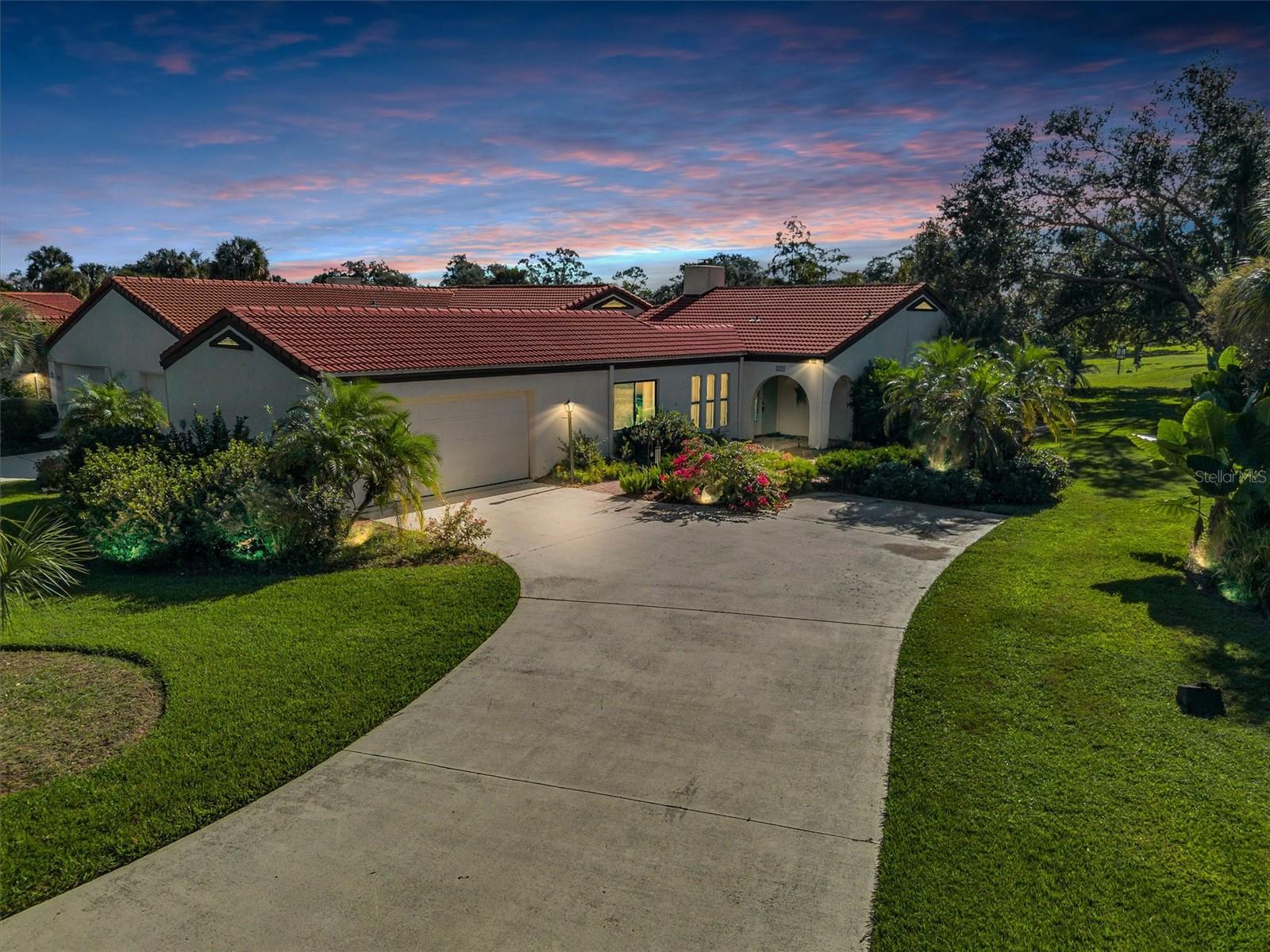 559 CLUBHOUSE DRIVE