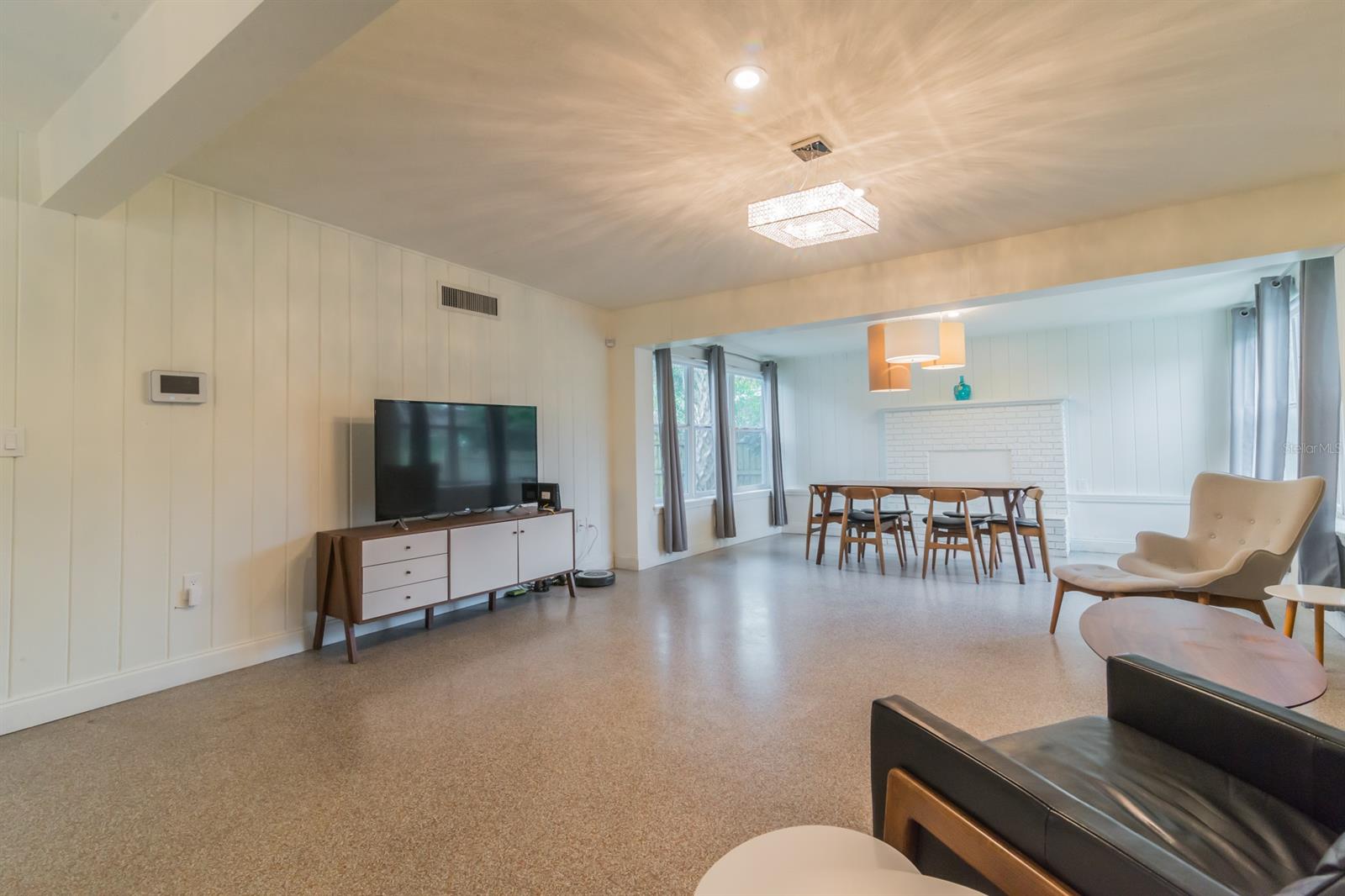 Coronado Shores Unit 02 - Residential Lease