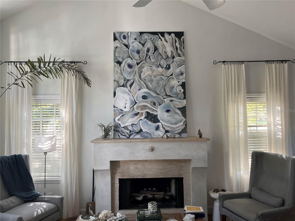 Photo of 1408 Oakley Street, Orlando, FL 32806 (MLS # O6393559)