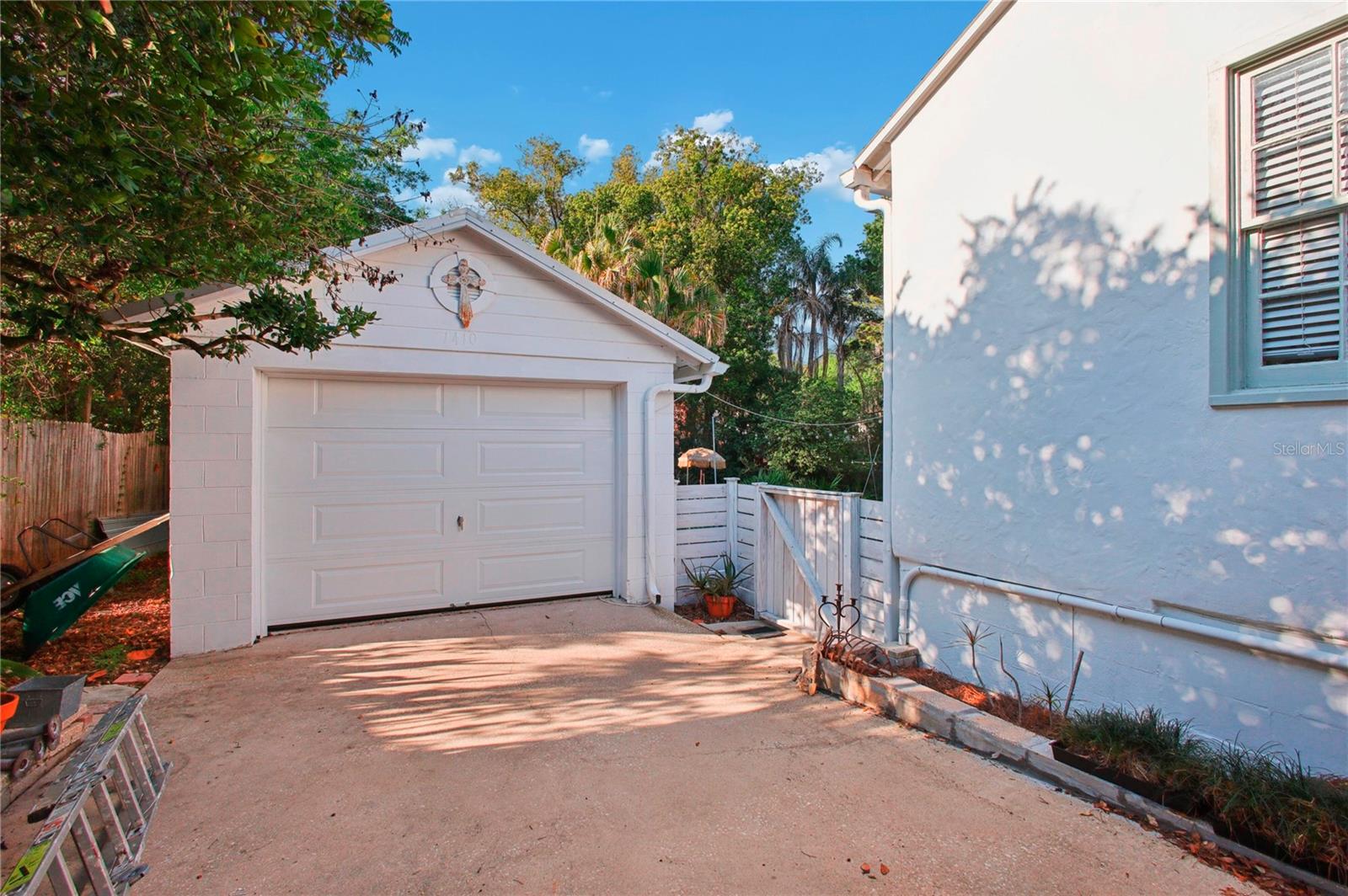 PARADISE GREEN - Residential