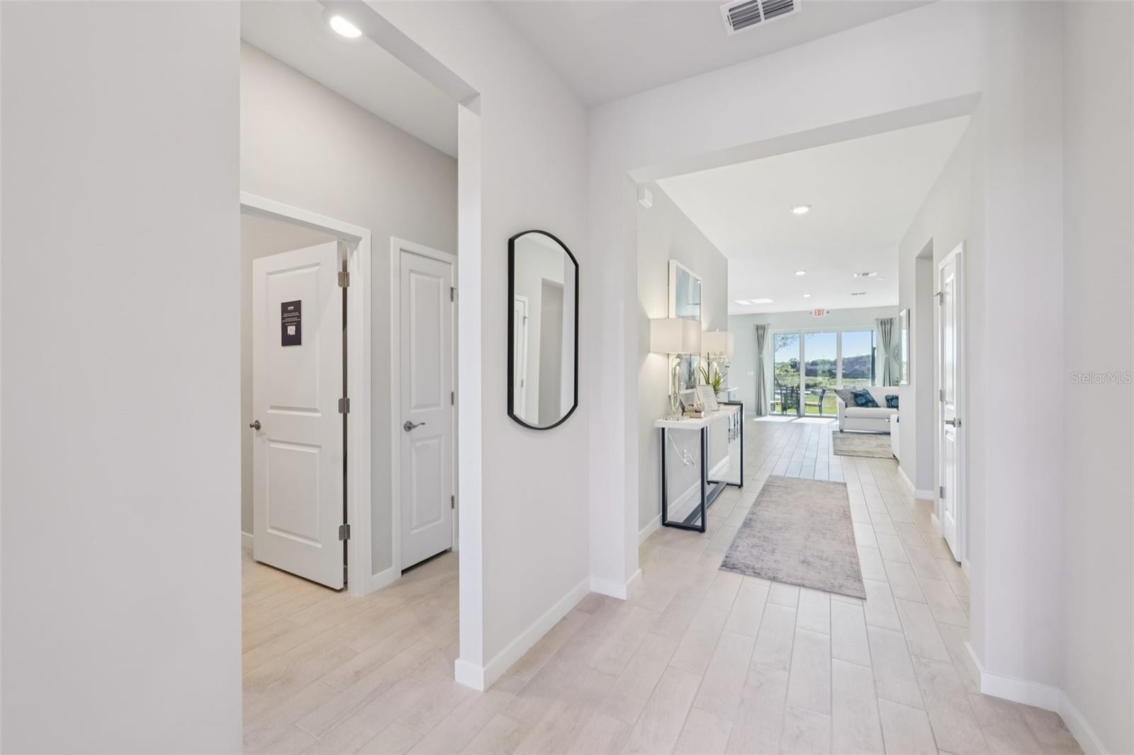 CORAL LAKES - CORAL CREEK - Residential