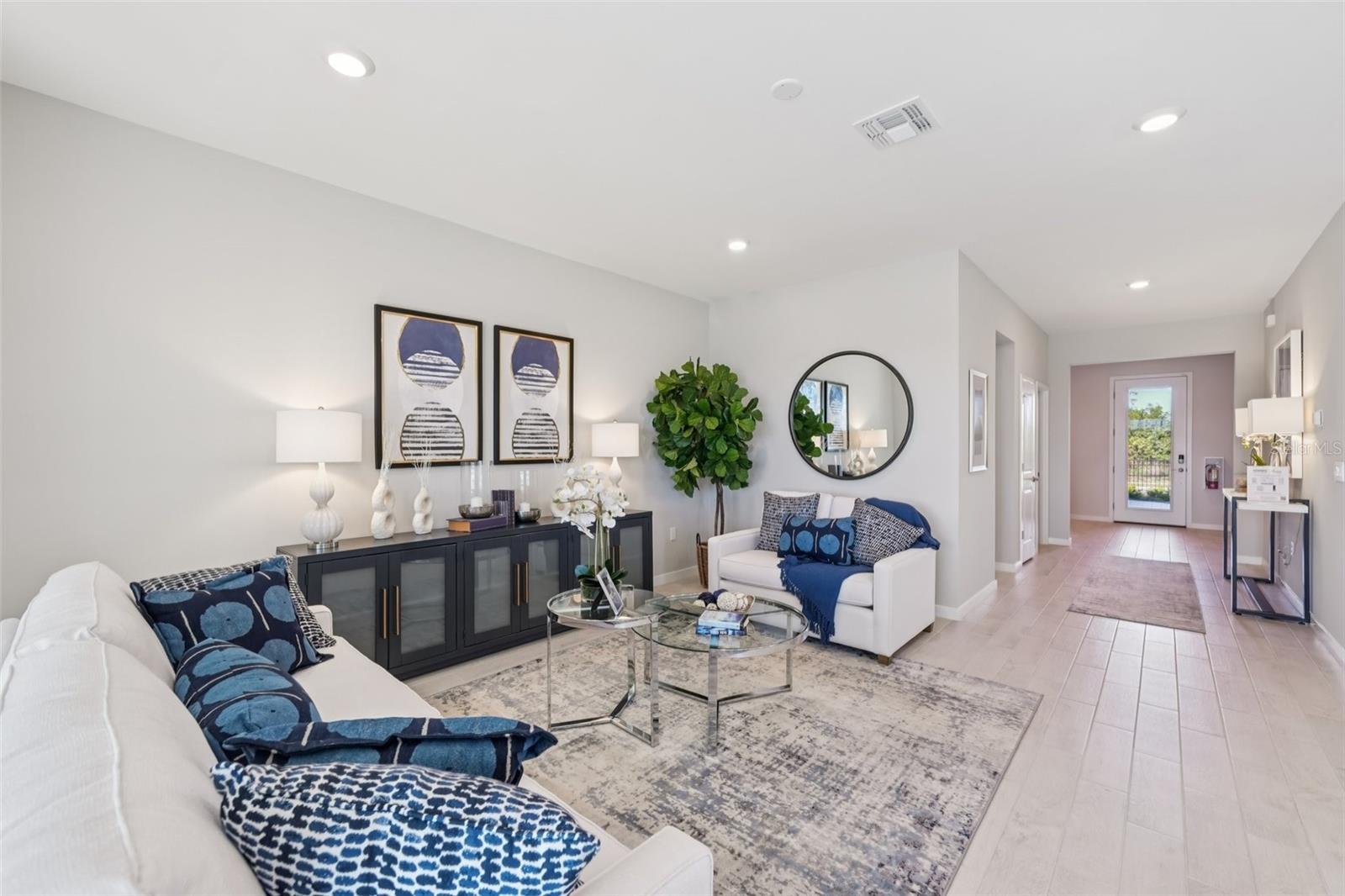 CORAL LAKES - CORAL CREEK - Residential