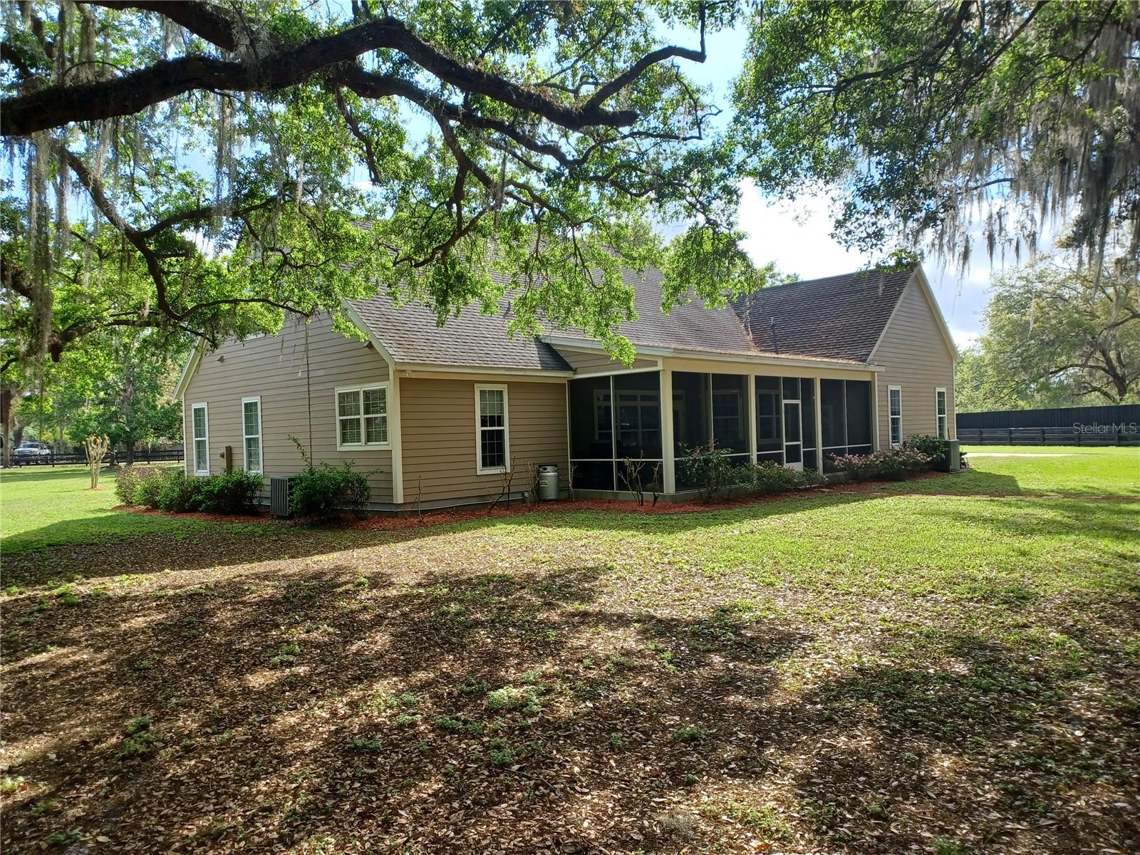 1460 VAN ARSDALE STREET