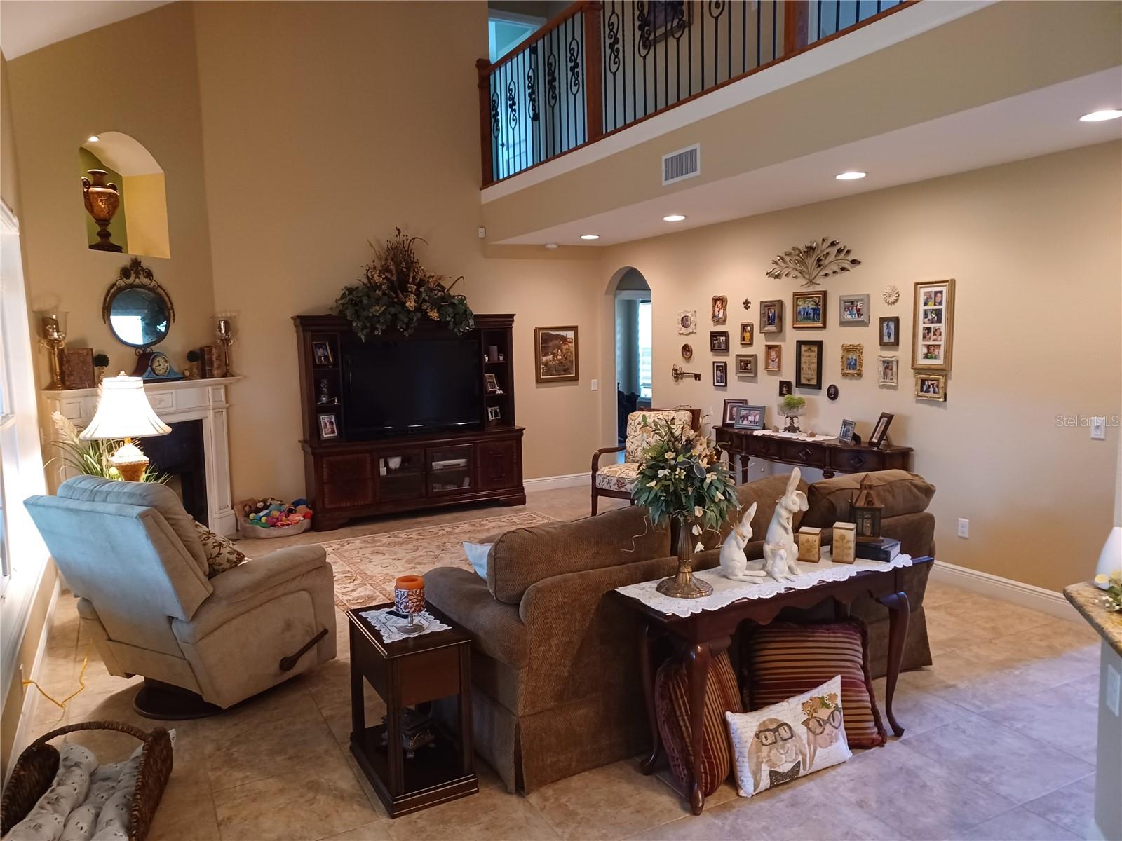 BLACK HAMMOCK - Residential