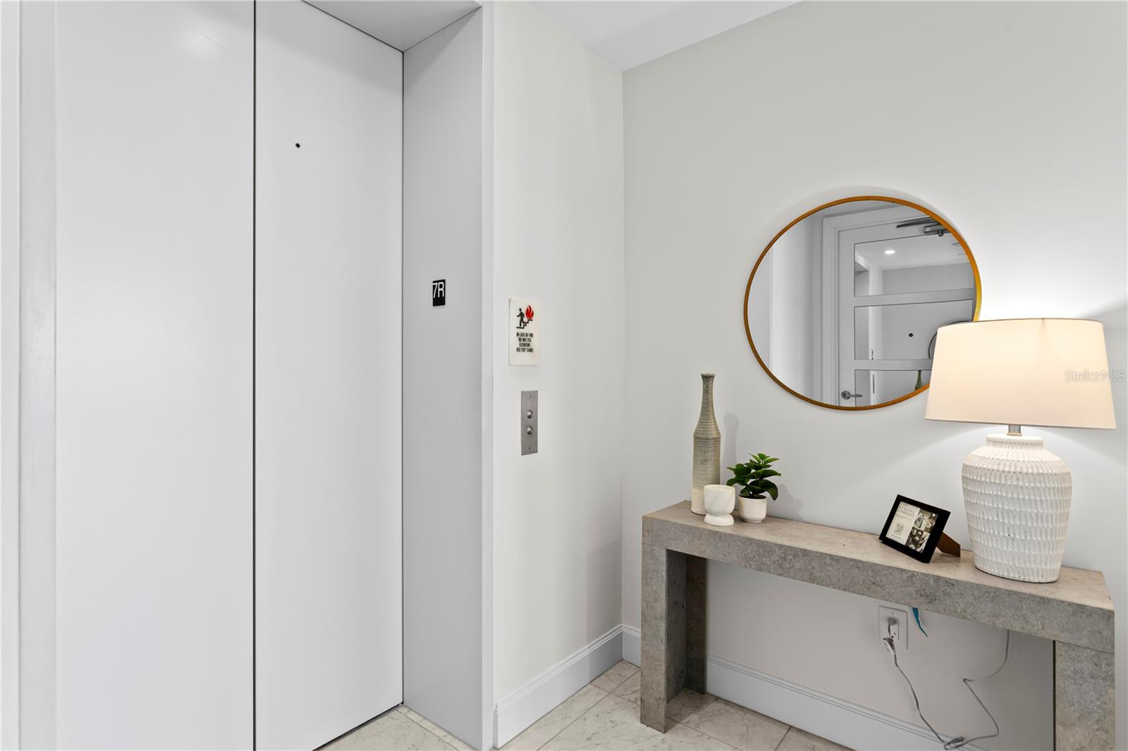 VIRAGE BAYSHORE - Residential