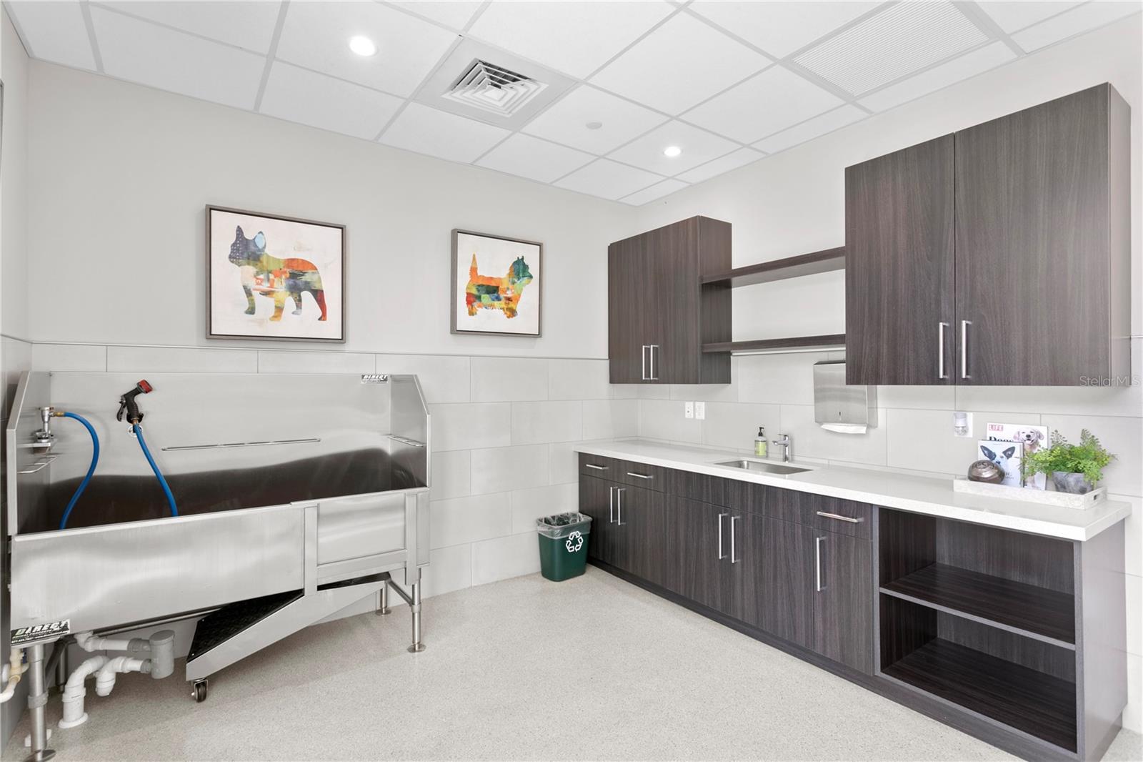 VIRAGE BAYSHORE - Residential