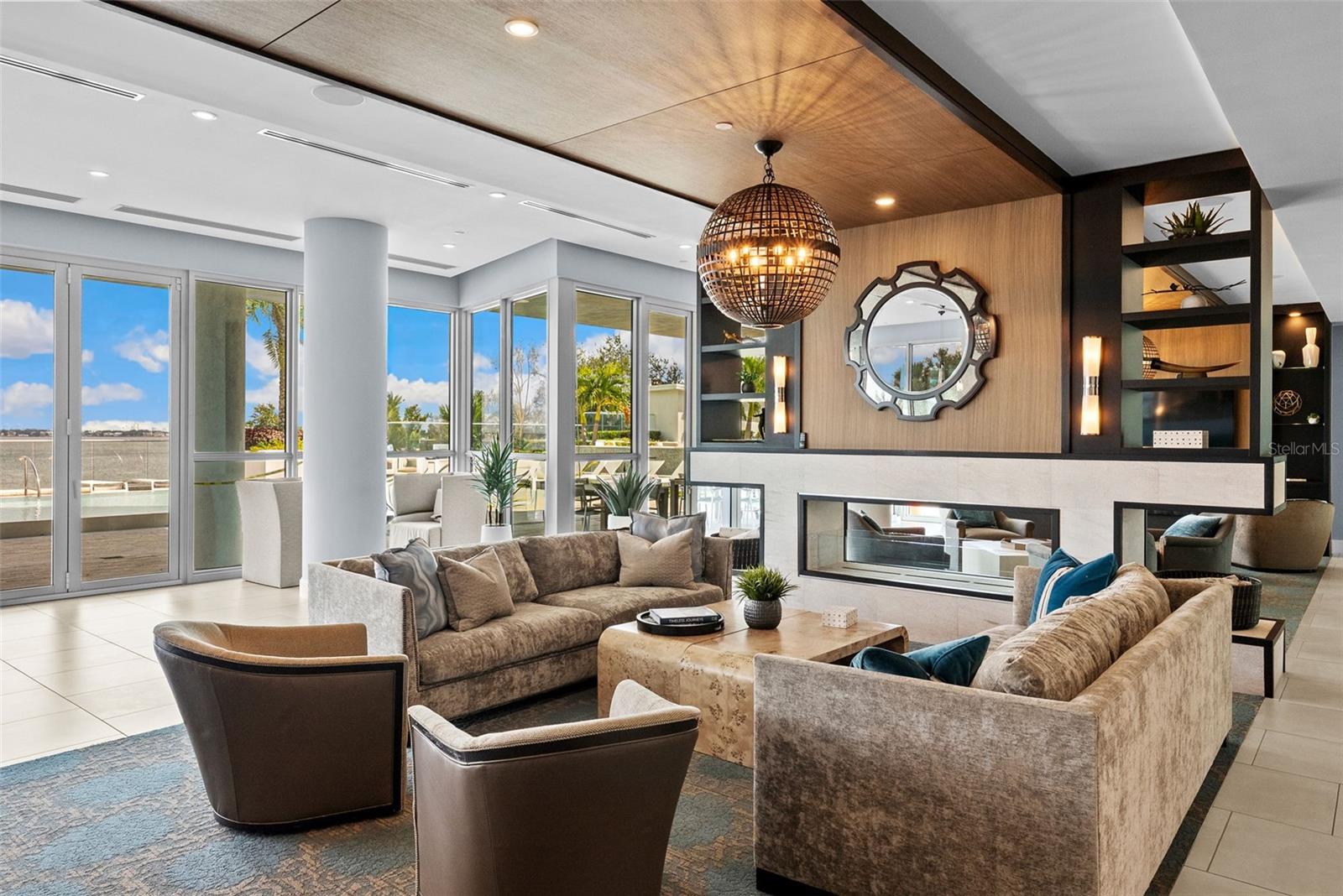 VIRAGE BAYSHORE - Residential