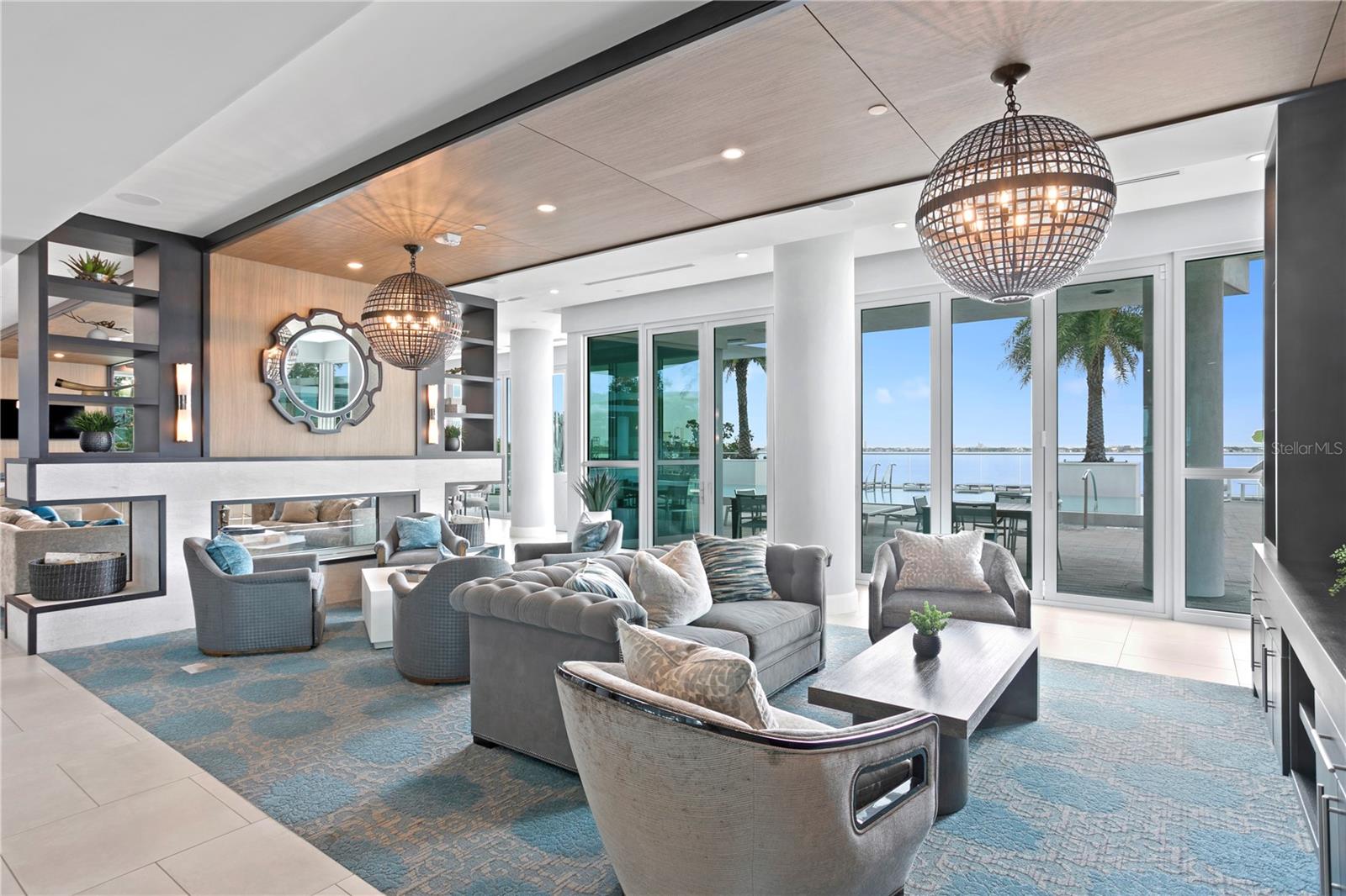 VIRAGE BAYSHORE - Residential